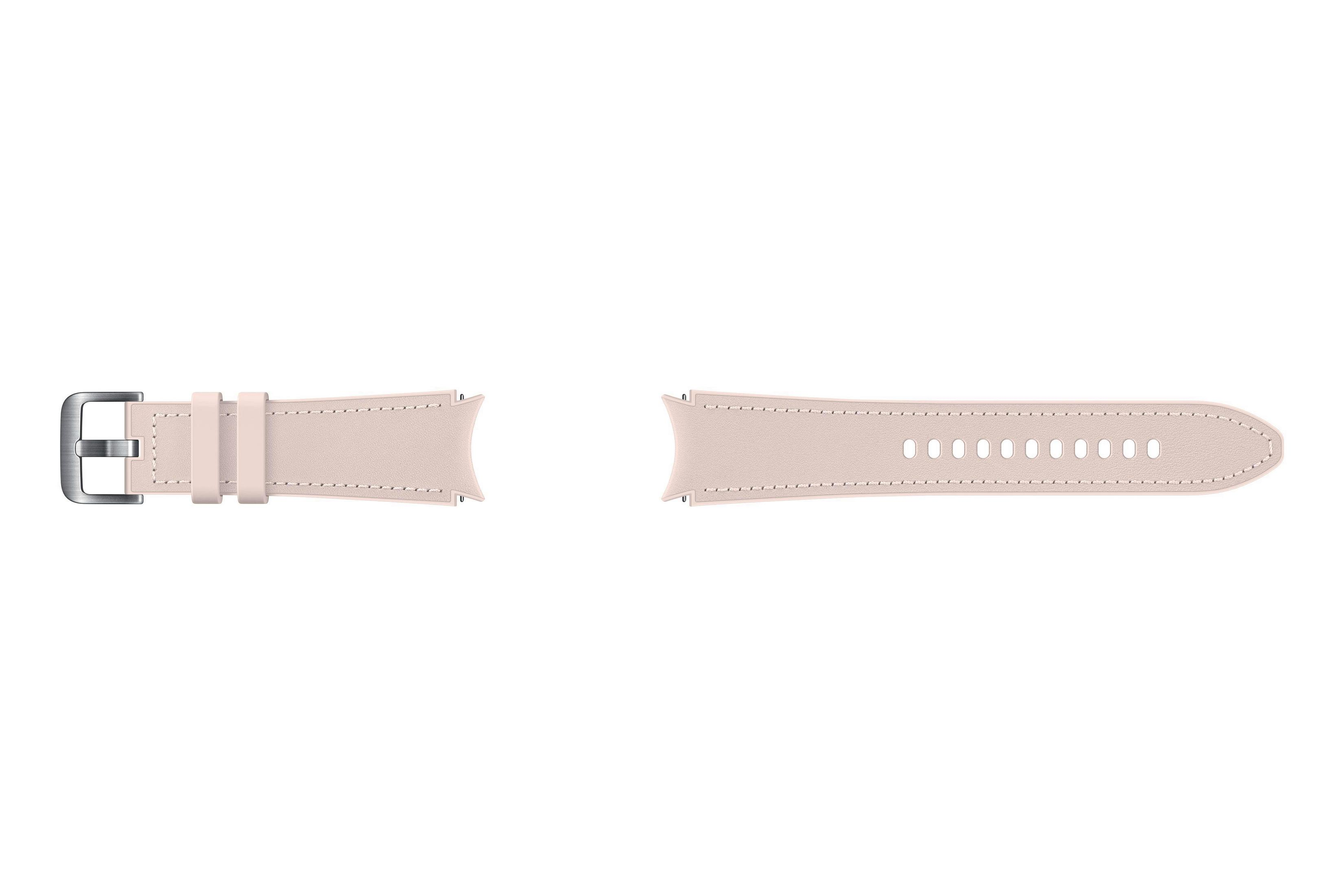 Due cinturini rosa chiaro, uno con fibbia e uno con fori.
