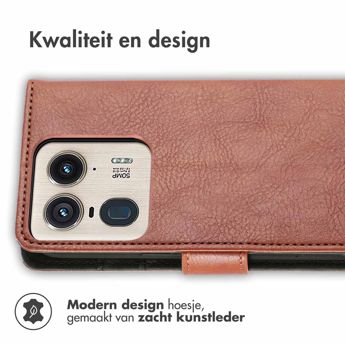 Close-up van een telefoonhoes met een leerachtige textuur. Tekst zegt 'Modern design hoesje'.