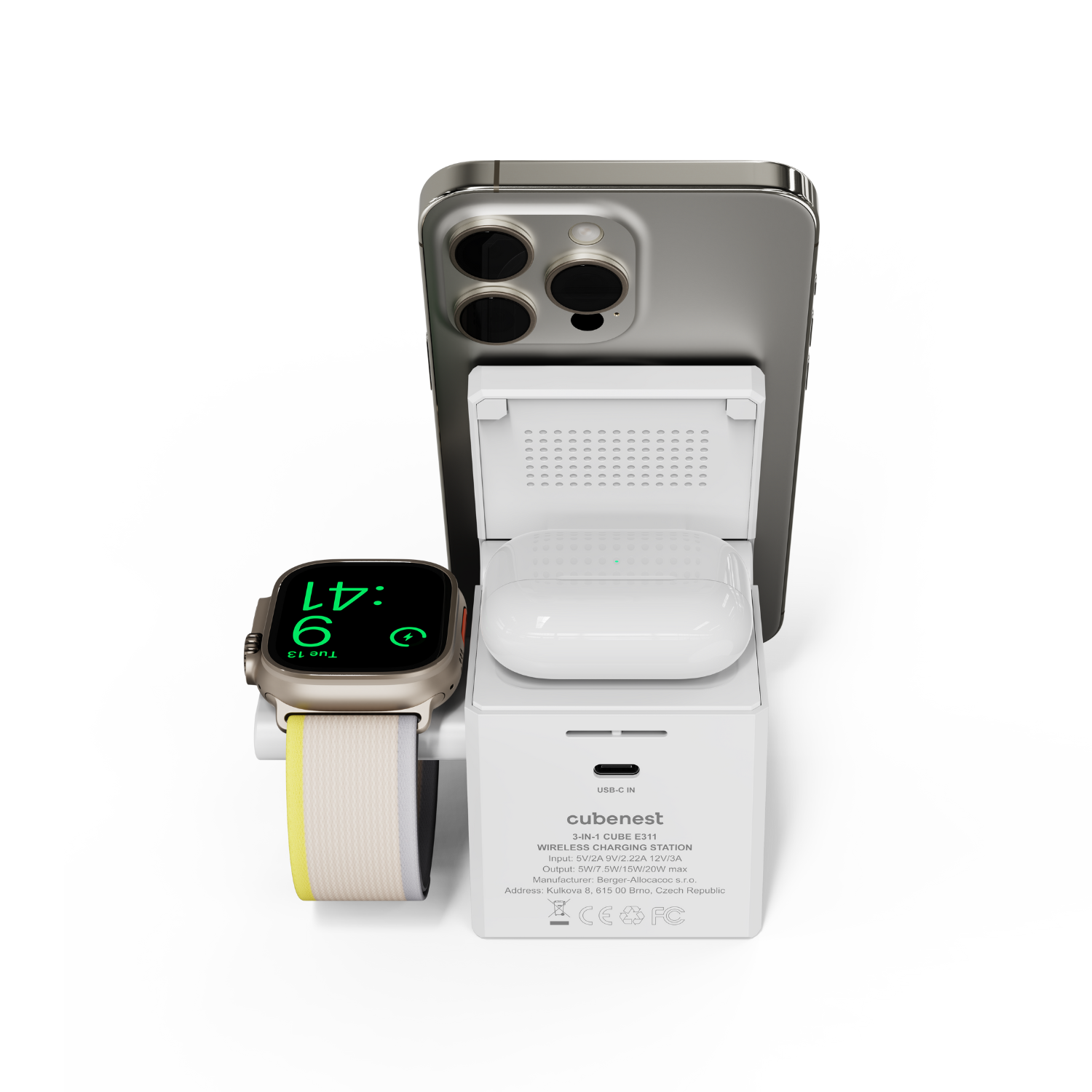 Kabelloses Ladegerät mit Apple Watch, iPhone und AirPods. Alles ist weiß und silber.