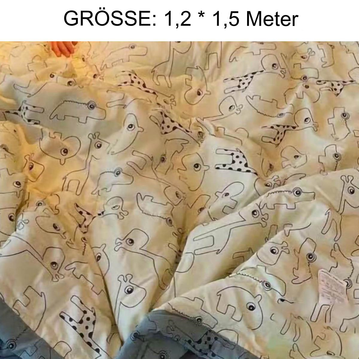Decke mit Tierzeichnungen darauf.