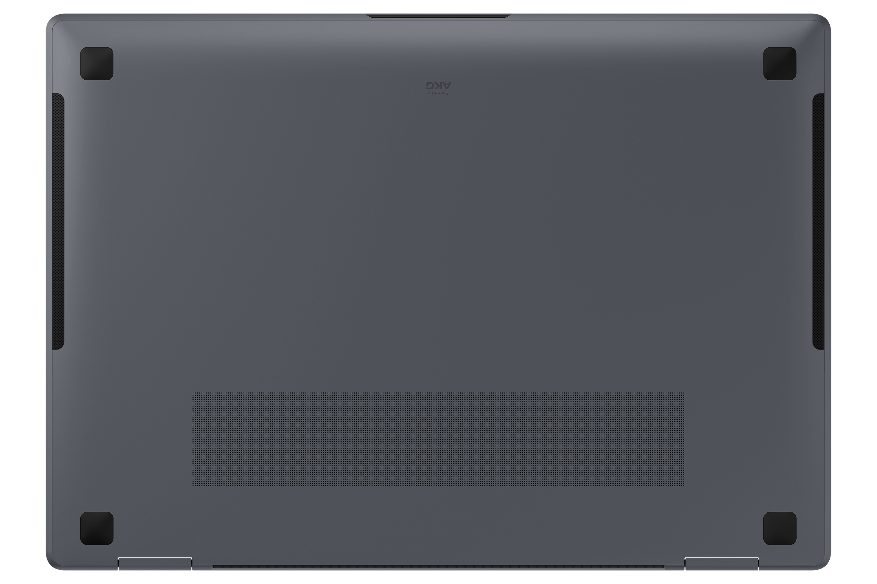 Dunkelgrauer Laptopboden. Er hat Gummifüße und Lüftungslöcher, mit dem AKG-Logo.