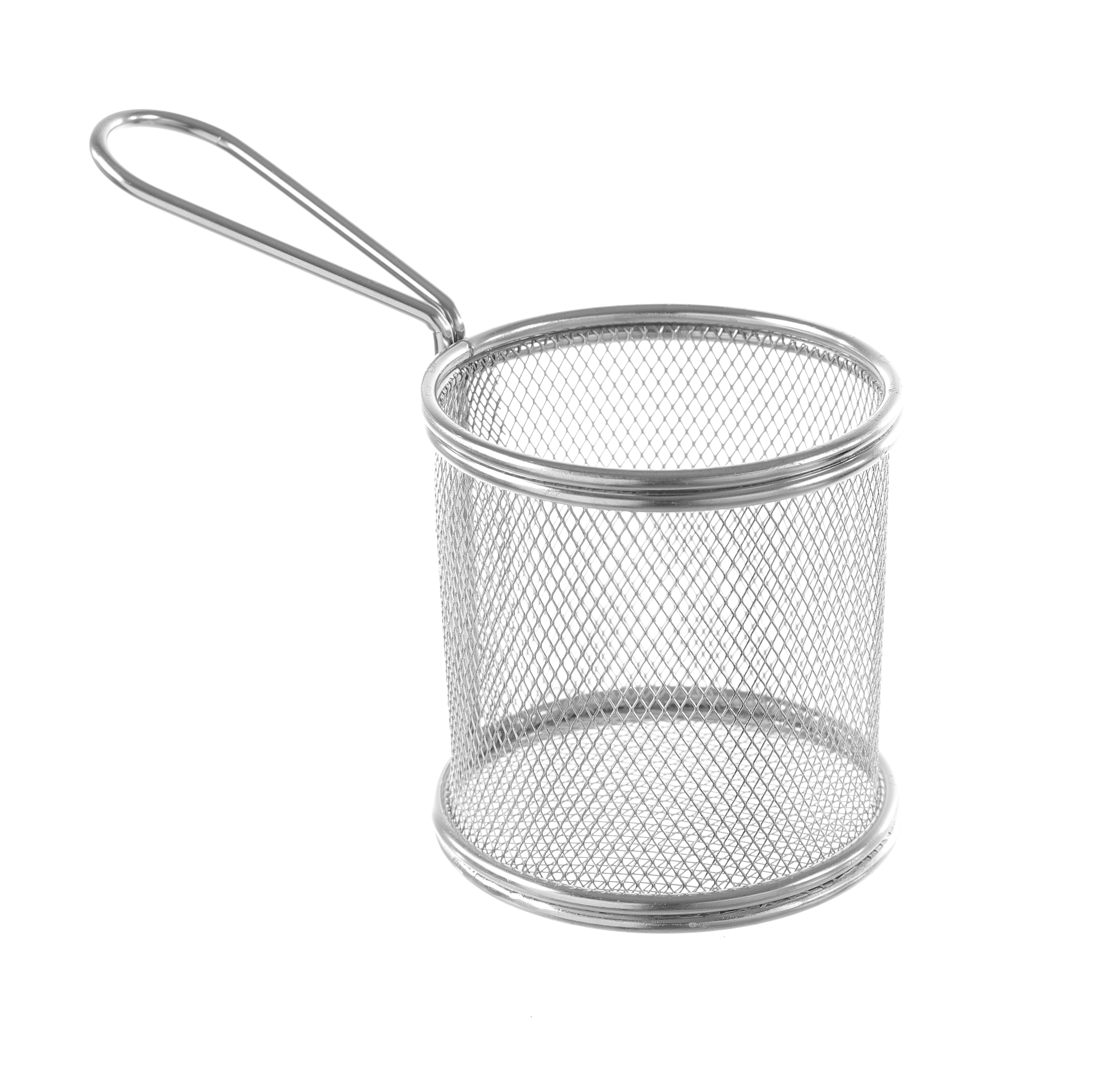 Un cestello per friggere in acciaio inossidabile su sfondo bianco.