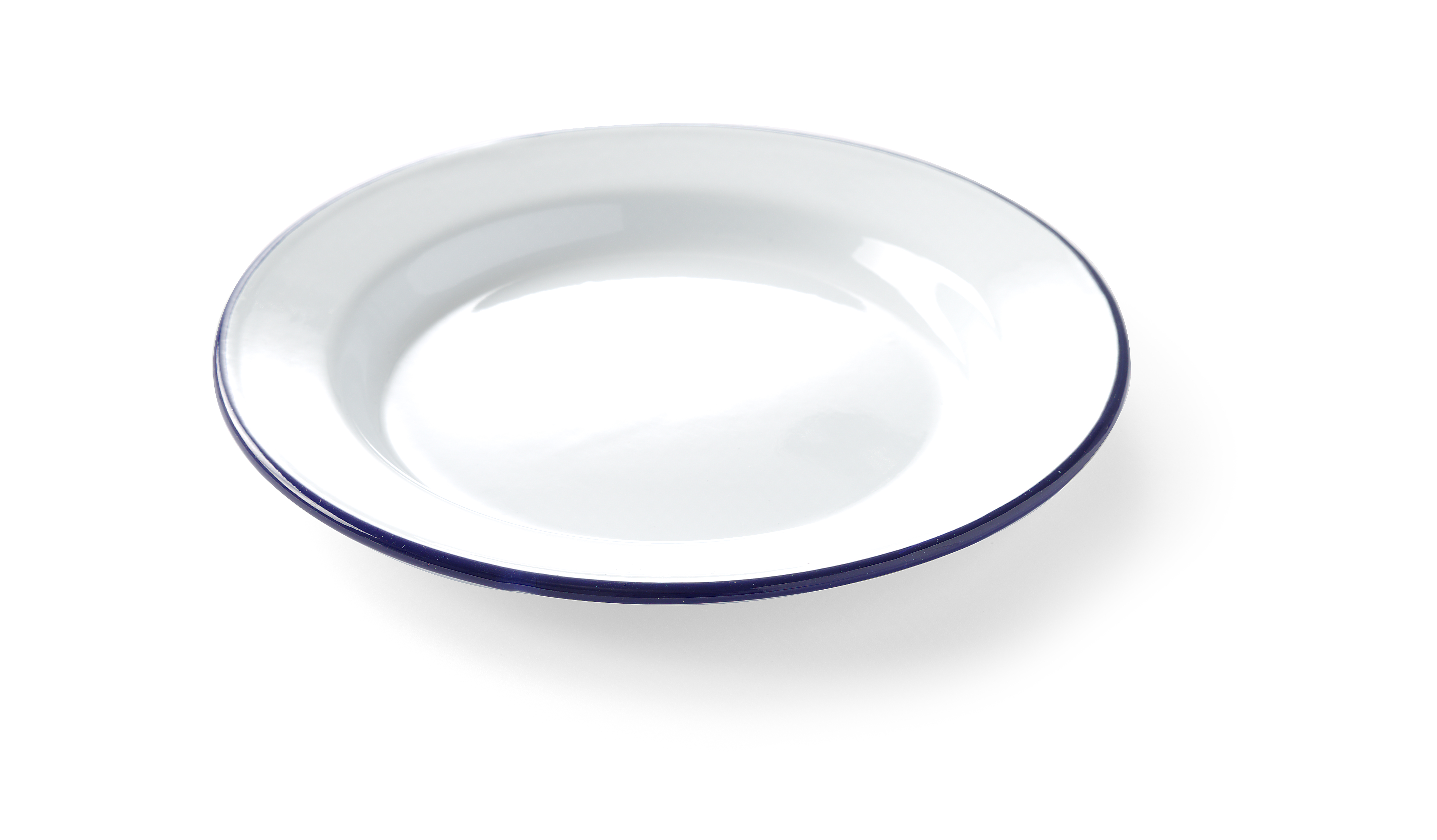Piatto bianco con bordo blu. Isolato su sfondo bianco.