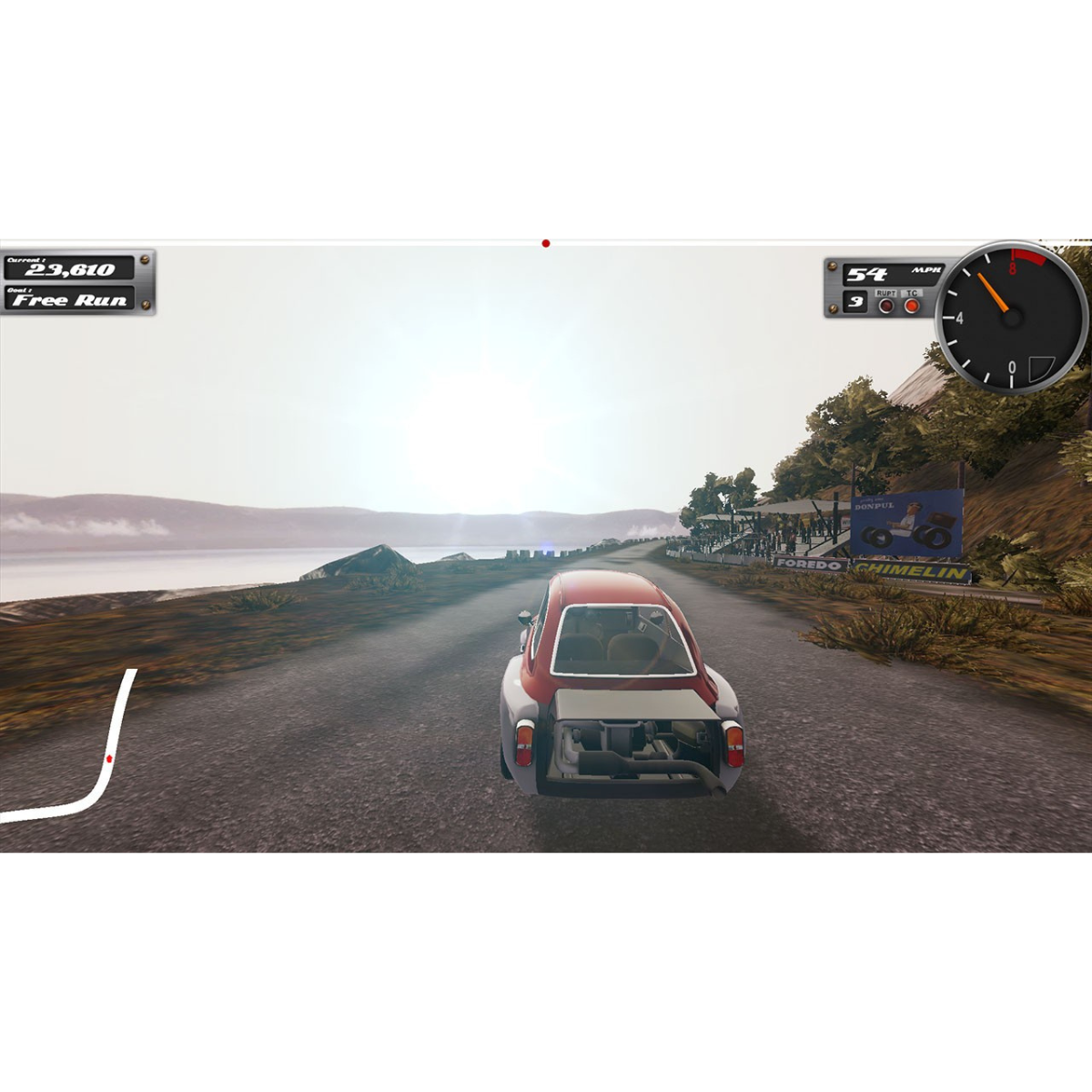 Scena z gry wyścigowej z samochodem na drodze obok wody.