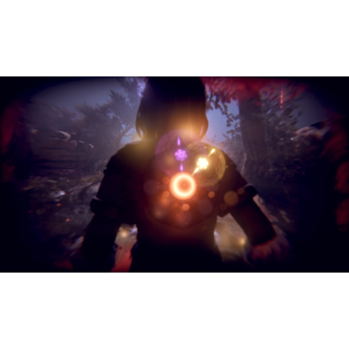 Una escena de videojuego con una figura frente a luces y vegetación borrosas.