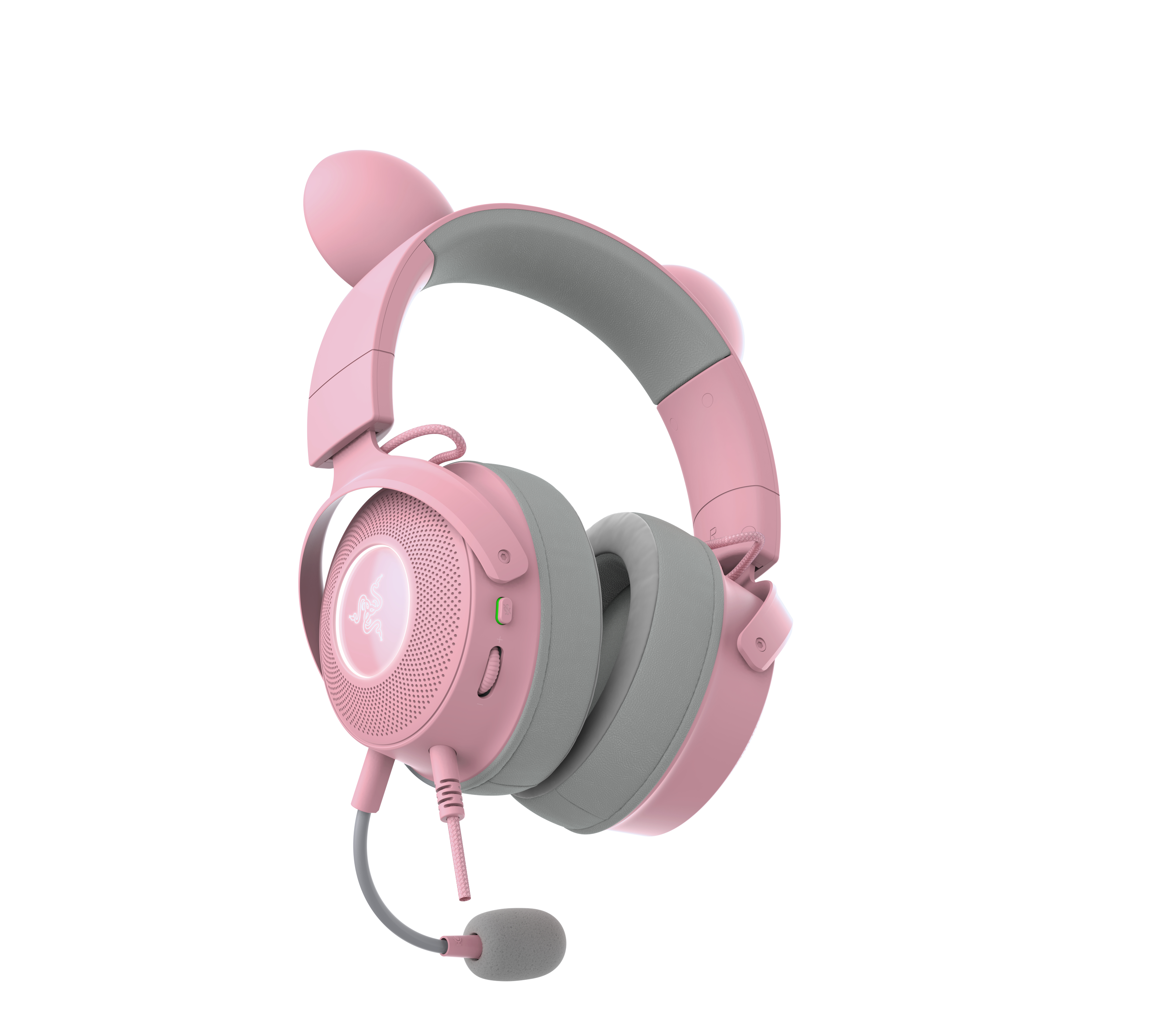 Różowe słuchawki Razer z kocimi uszami. Szare nauszniki i pałąk. Podłączony mikrofon. Białe tło.