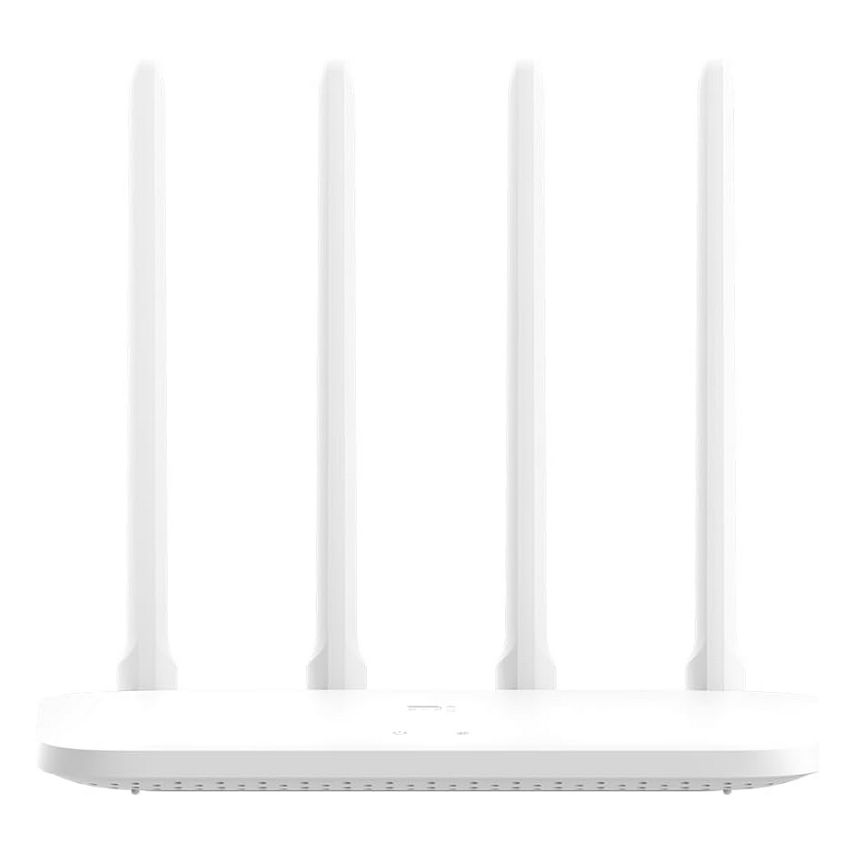 Enrutador blanco con cuatro antenas verticales sobre fondo blanco.