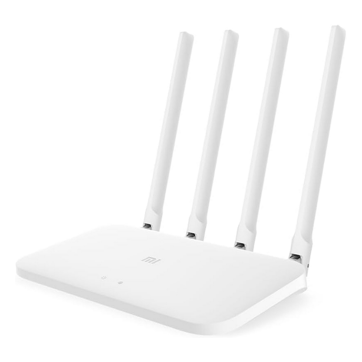 Enrutador Wi-Fi blanco con 4 antenas sobre un fondo blanco.