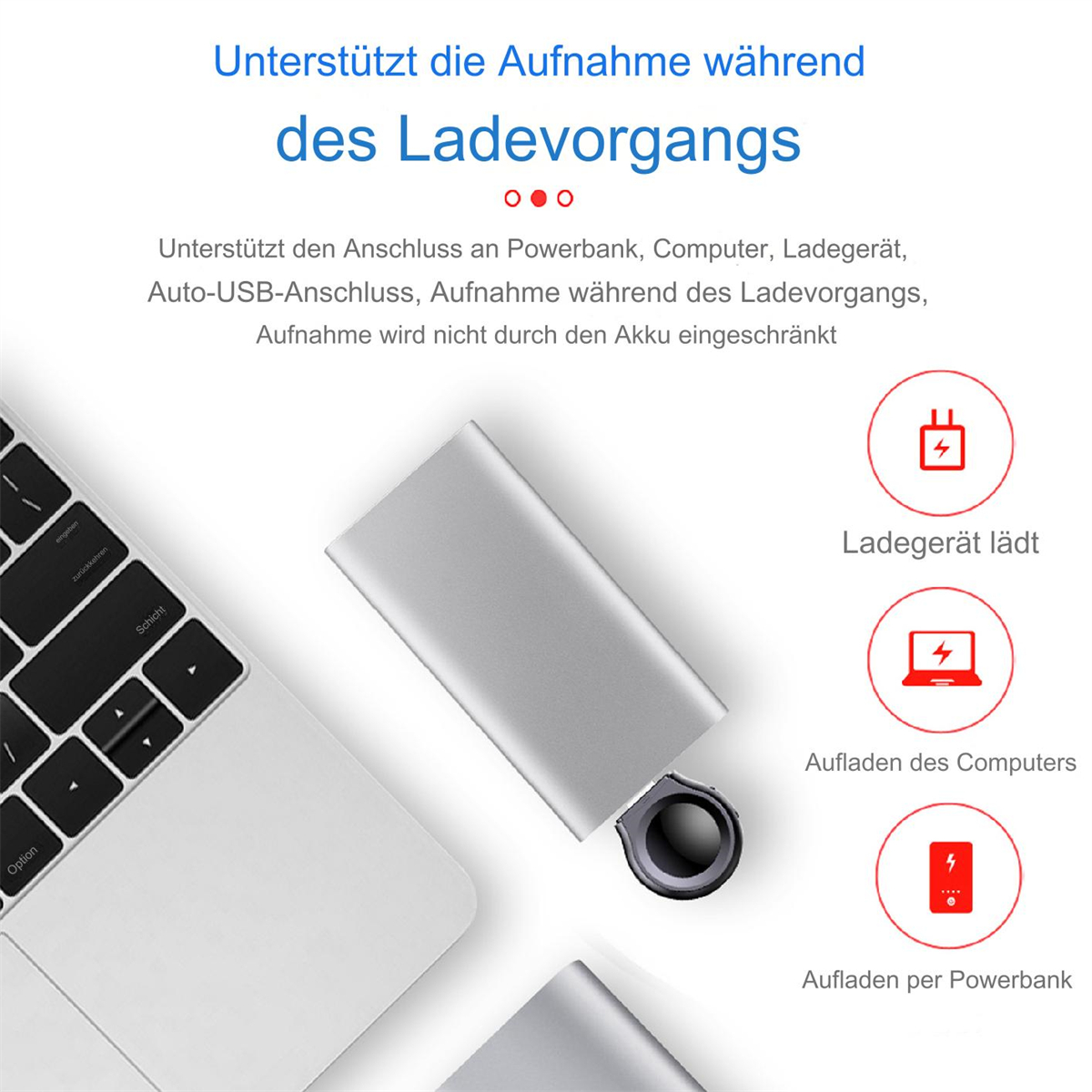 Eine silberne Powerbank ist mit einem Laptop verbunden und zeigt Ladesymbole und Text auf Deutsch.