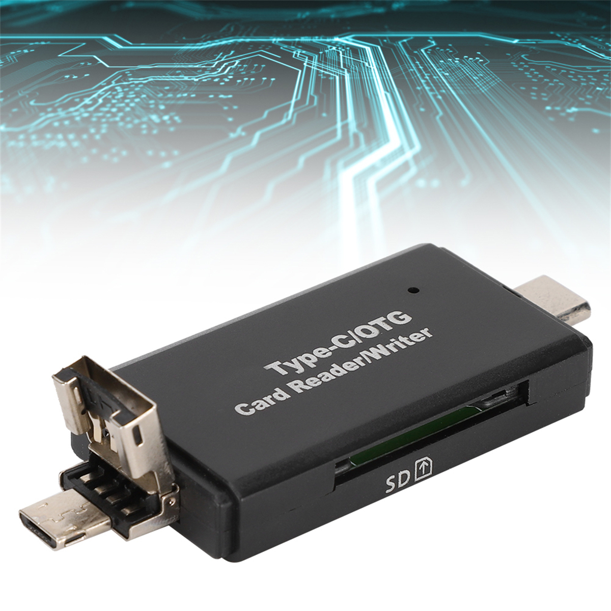 Ein schwarzer Kartenleser/-schreiber mit USB-C-Anschluss, SD-Kartensteckplatz und Micro-USB-Anschluss.
