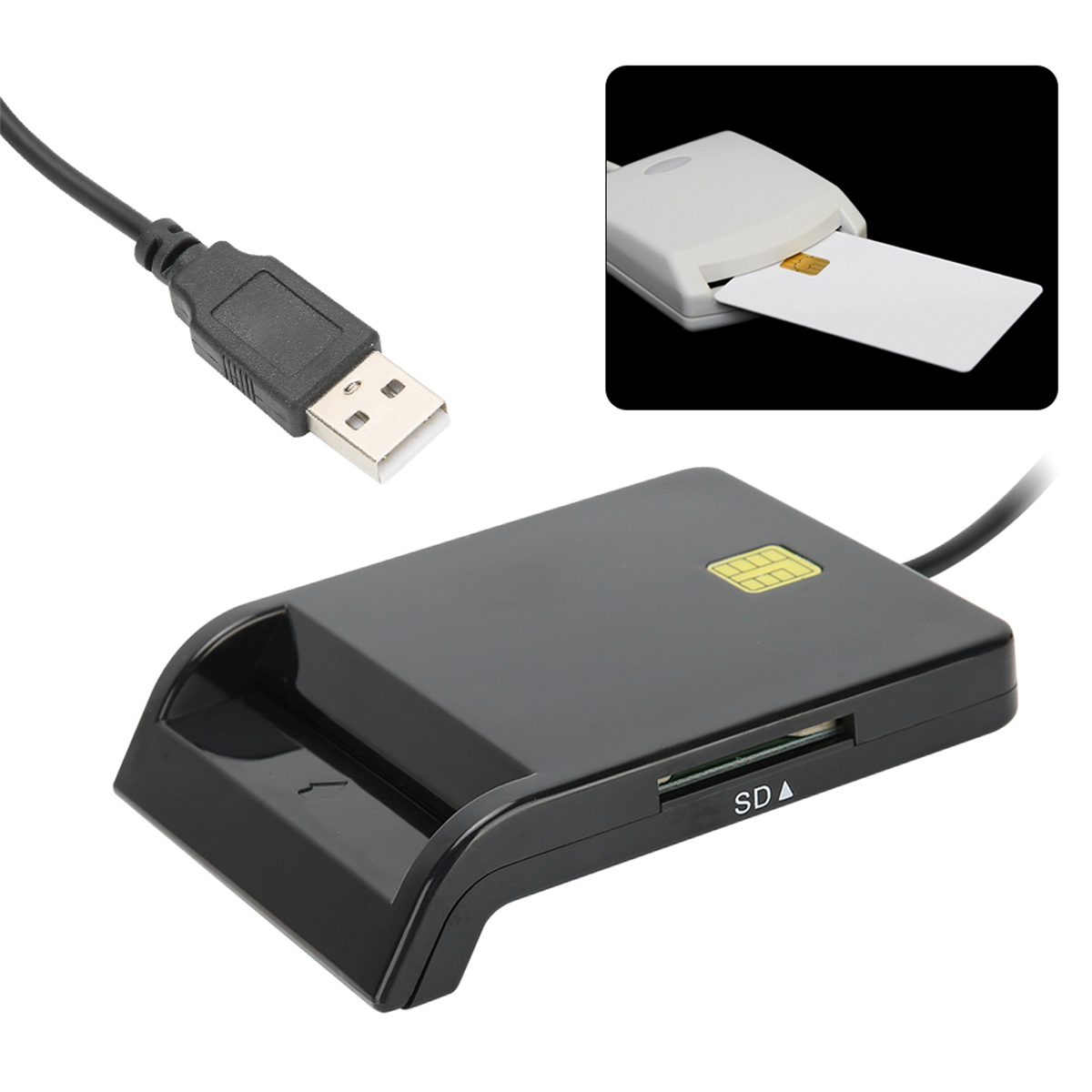 Ein schwarzer Kartenleser mit USB-Kabel und eingelegter Karte.