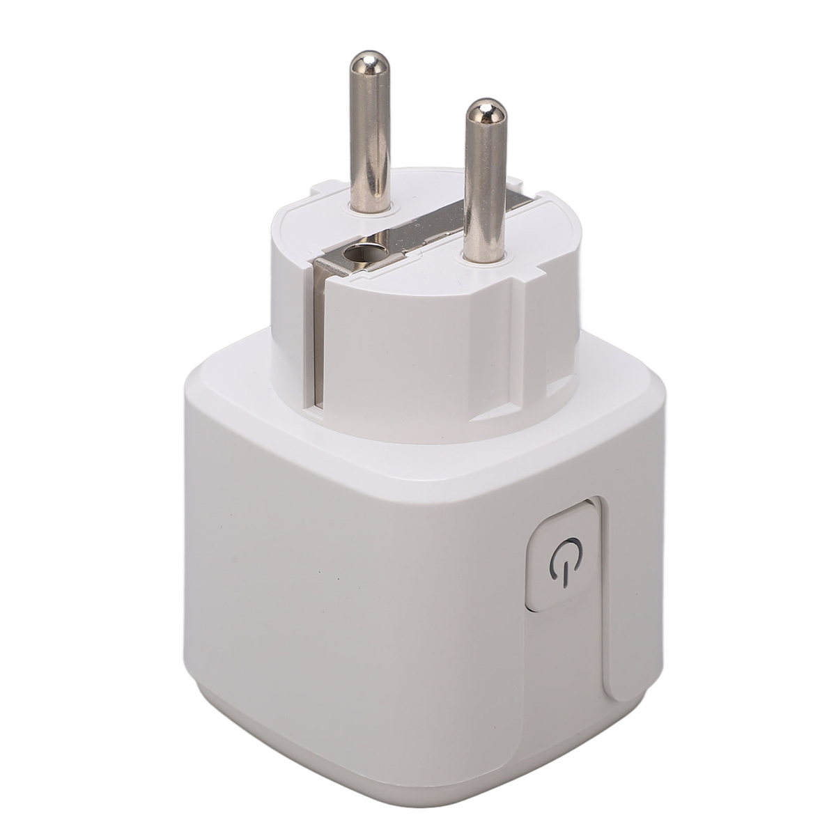 Weißer Smart-Stecker mit zwei Metallstiften und einem Power-Knopf.