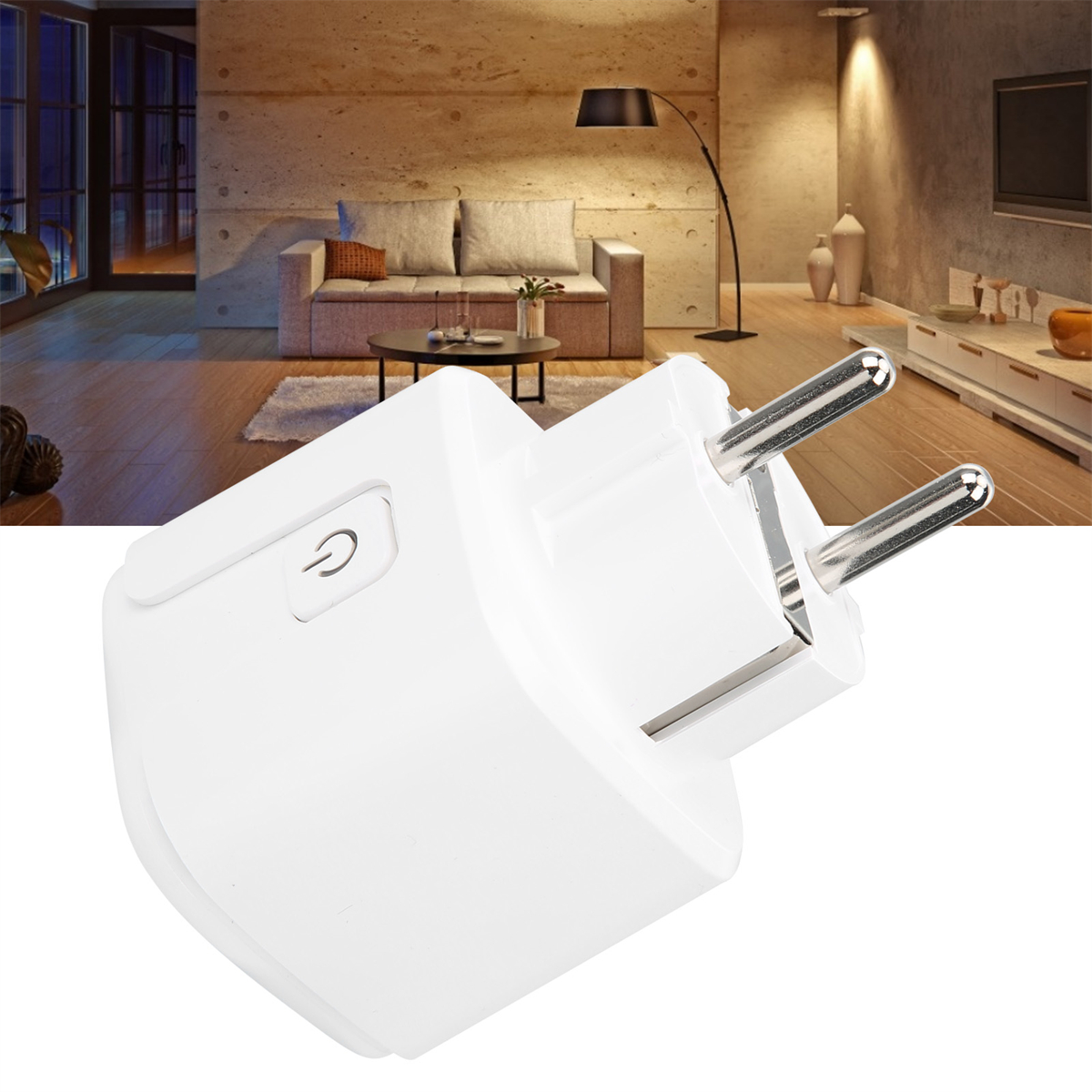 Weißer Stecker mit Ein-/Aus-Taste auf weißem Hintergrund. Stromstecker sind ebenfalls sichtbar.