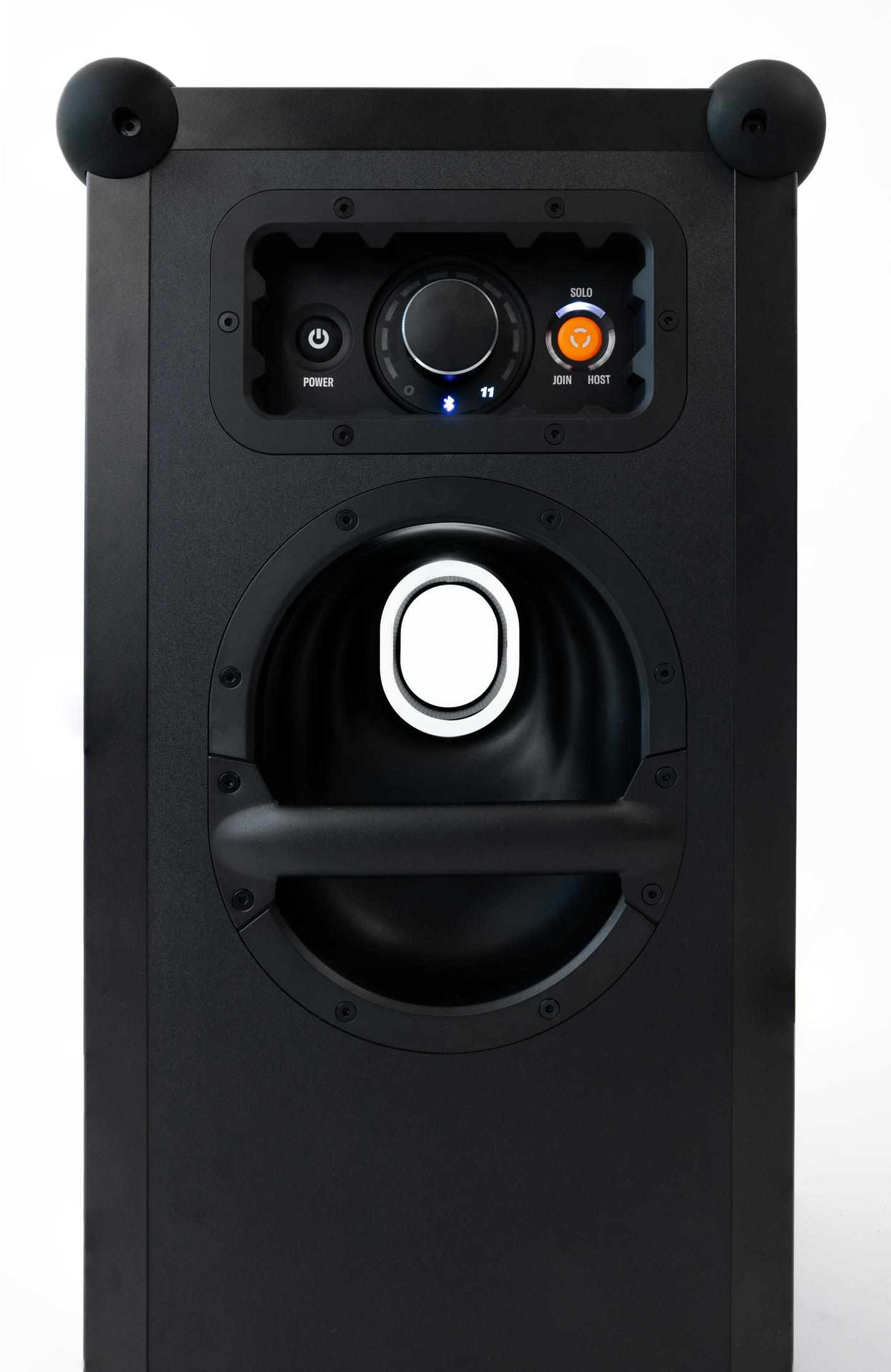 Schwarzer Lautsprecher mit Bedienfeld mit Strom, Lautstärke und Bluetooth.