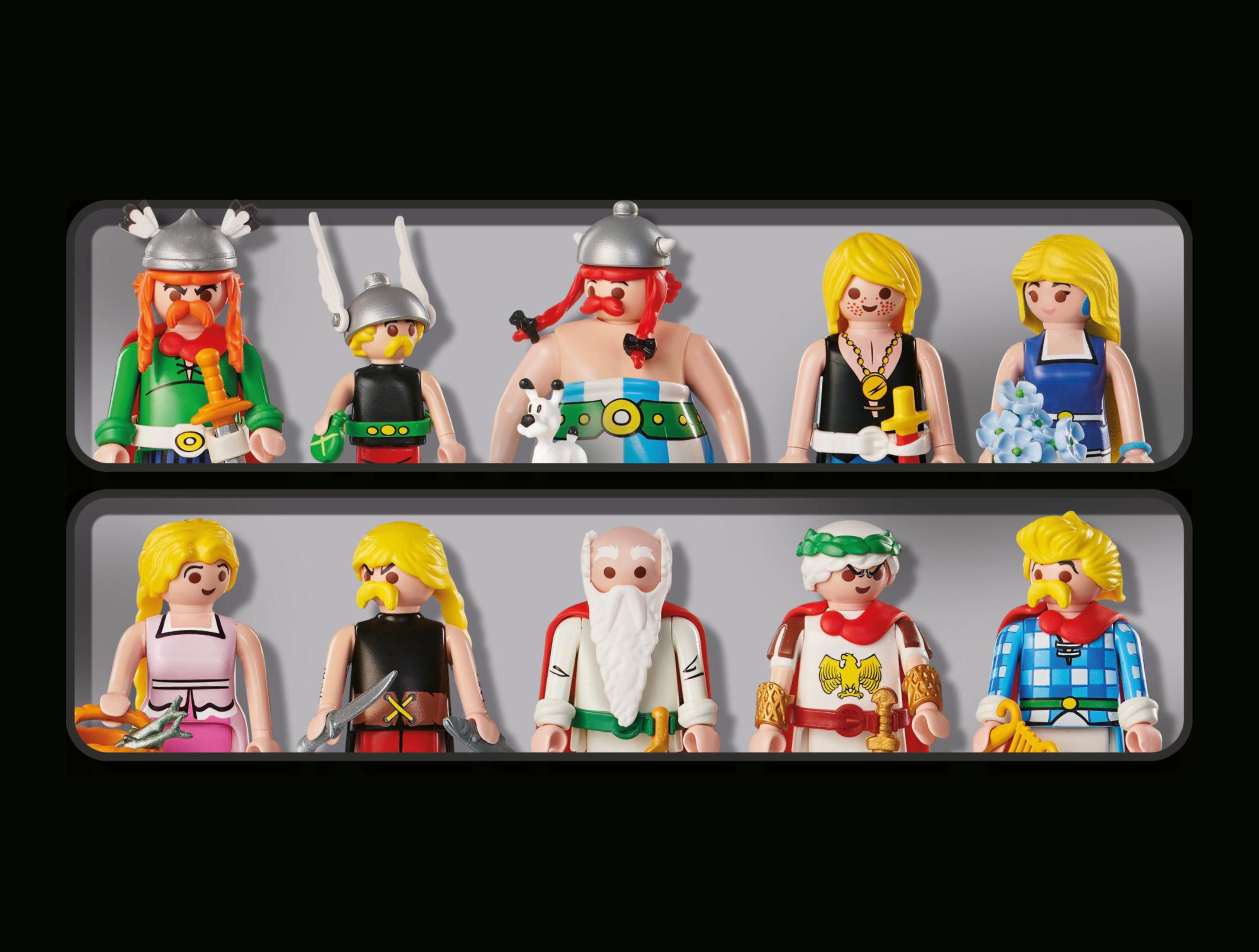 Playmobil-Figuren in einer Vitrine: Zeichentrickfiguren in einer Reihe.