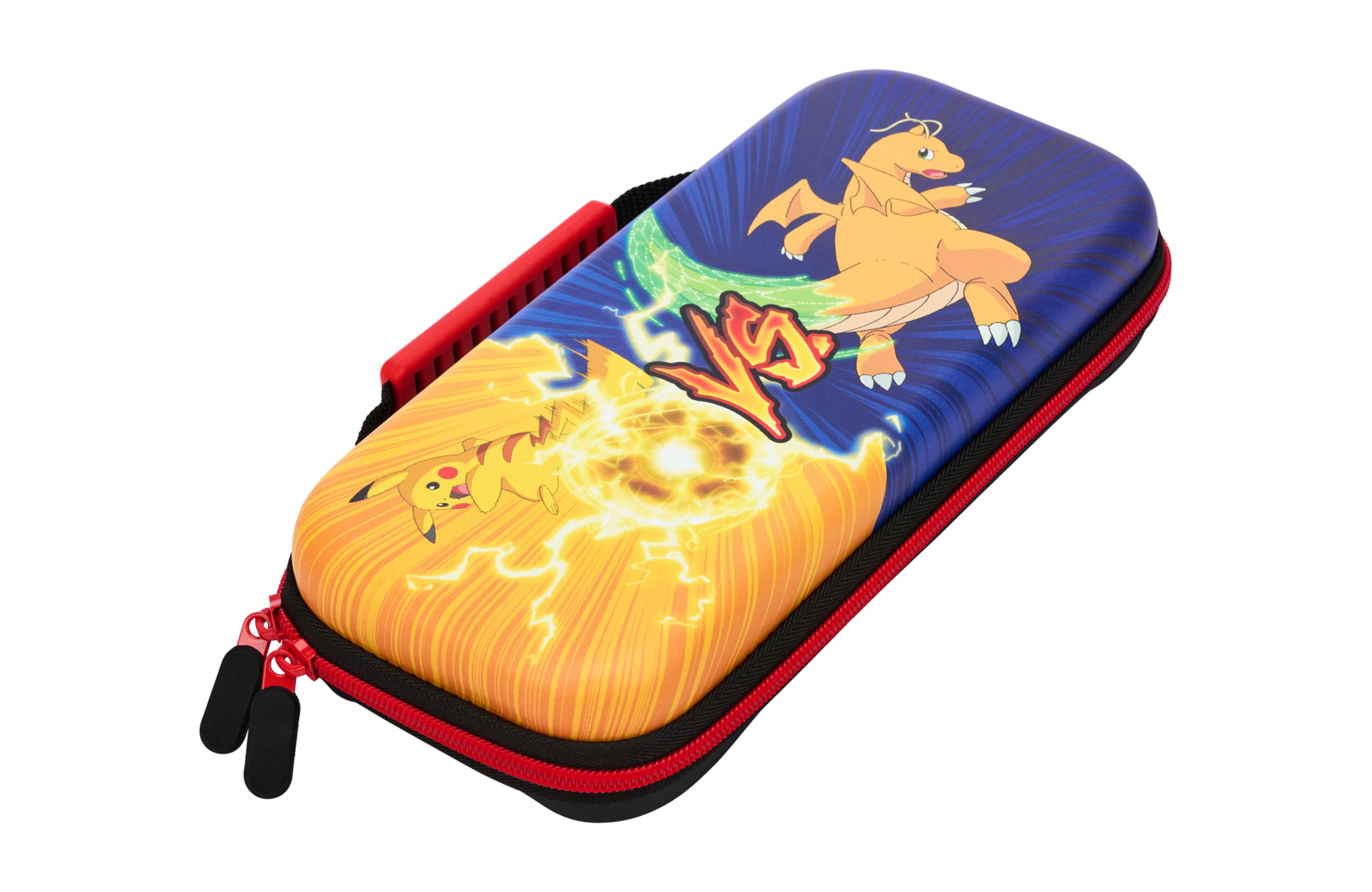 Eine blaue, gelbe und rote Nintendo Switch-Hülle mit Pikachu und Dragonite darauf.