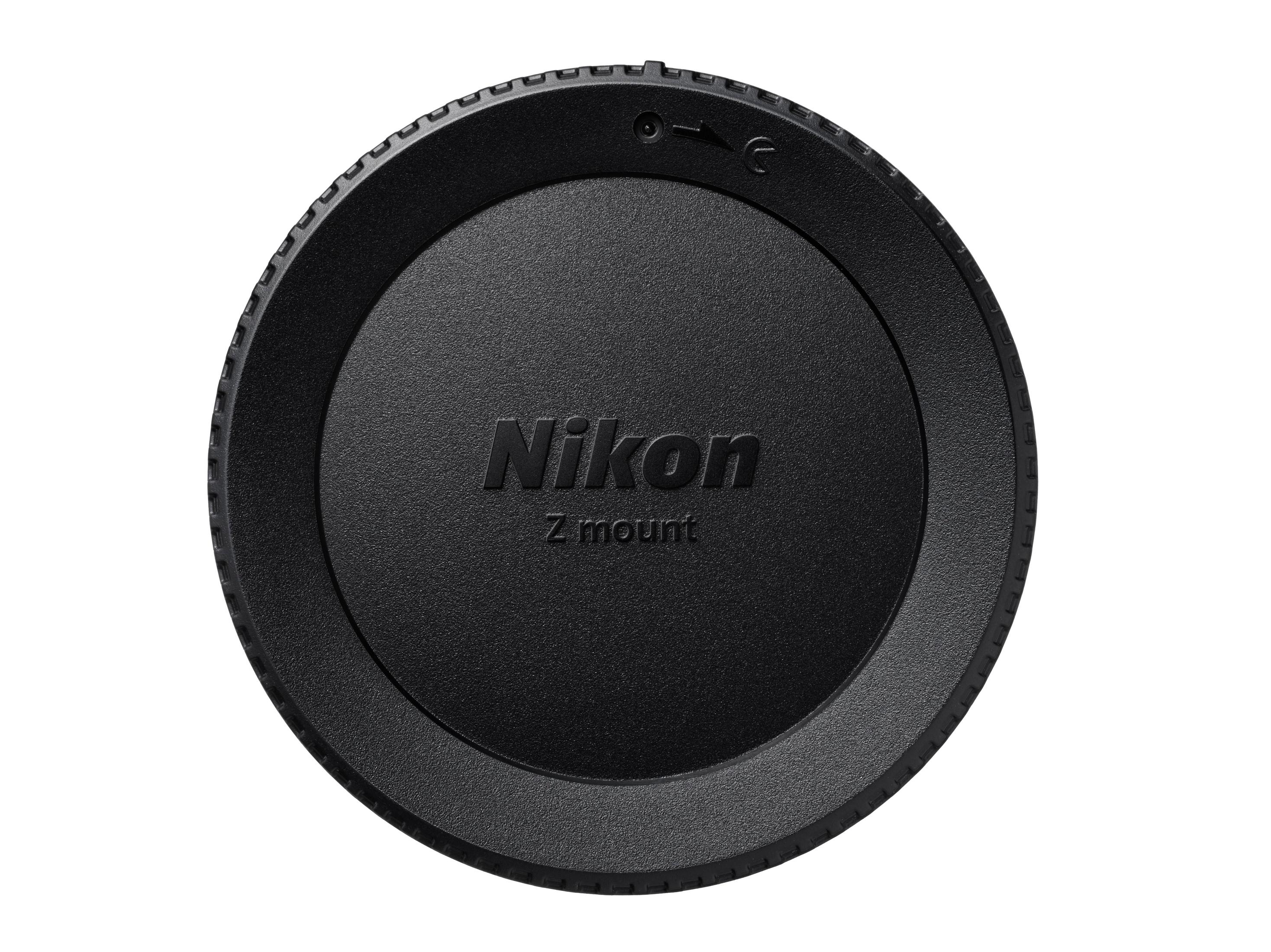 Tapa de lente Nikon negra con montura Nikon Z escrita en ella. Fondo blanco.