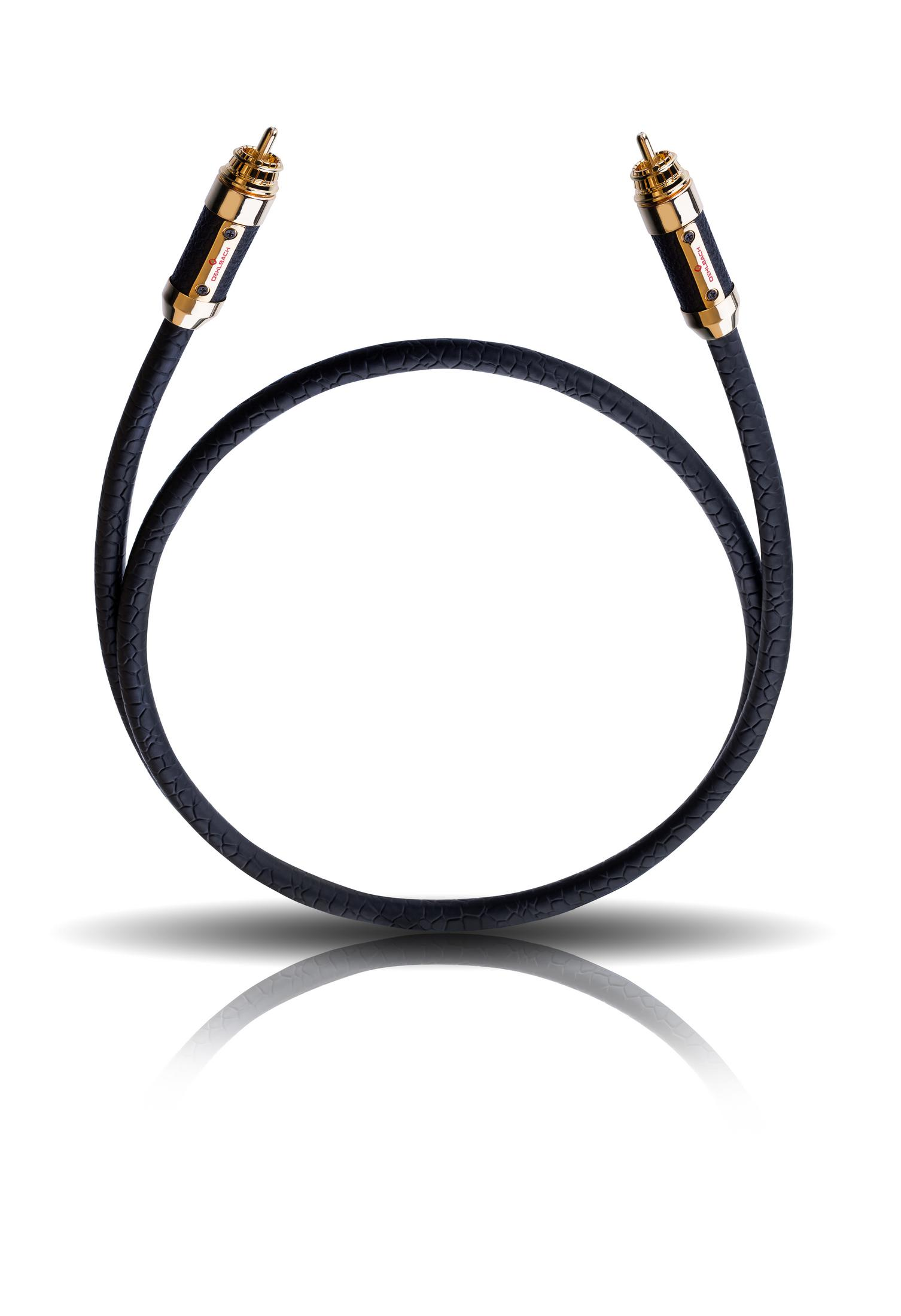 Schwarzes Kabel mit goldenen Steckern, zu einem Kreis geformt, Schatten auf weißem Hintergrund.