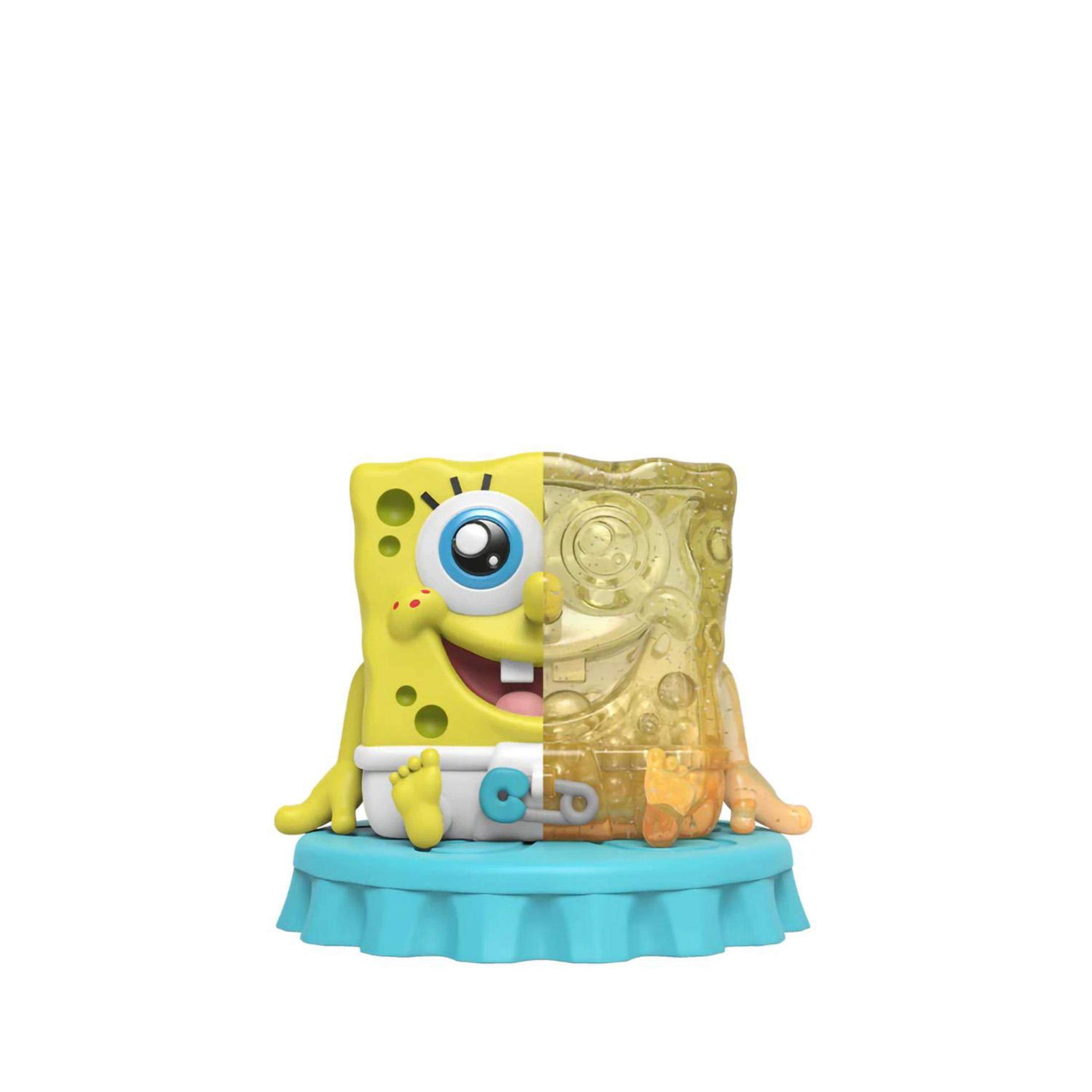 SpongeBob Schwammkopf Figur, halbtransparent, sitzt auf blauem Sockel.
