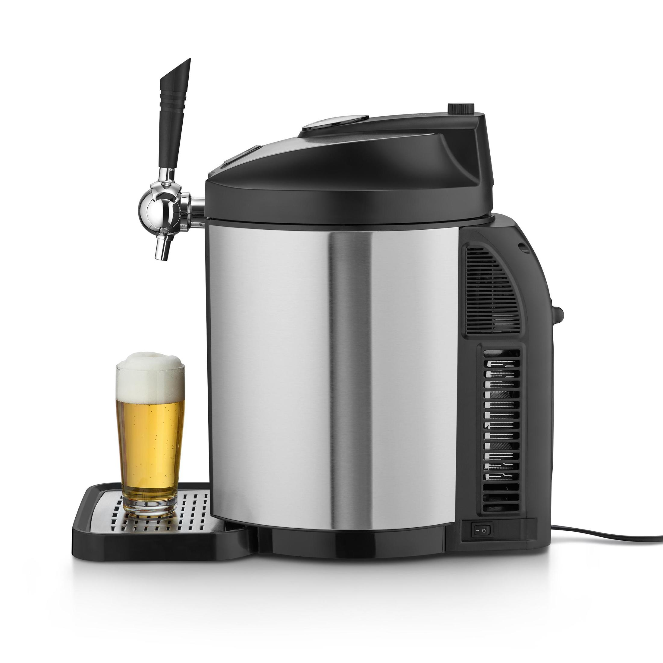 Un erogatore di birra in acciaio inossidabile con un bicchiere di birra sul vassoio e un rubinetto.