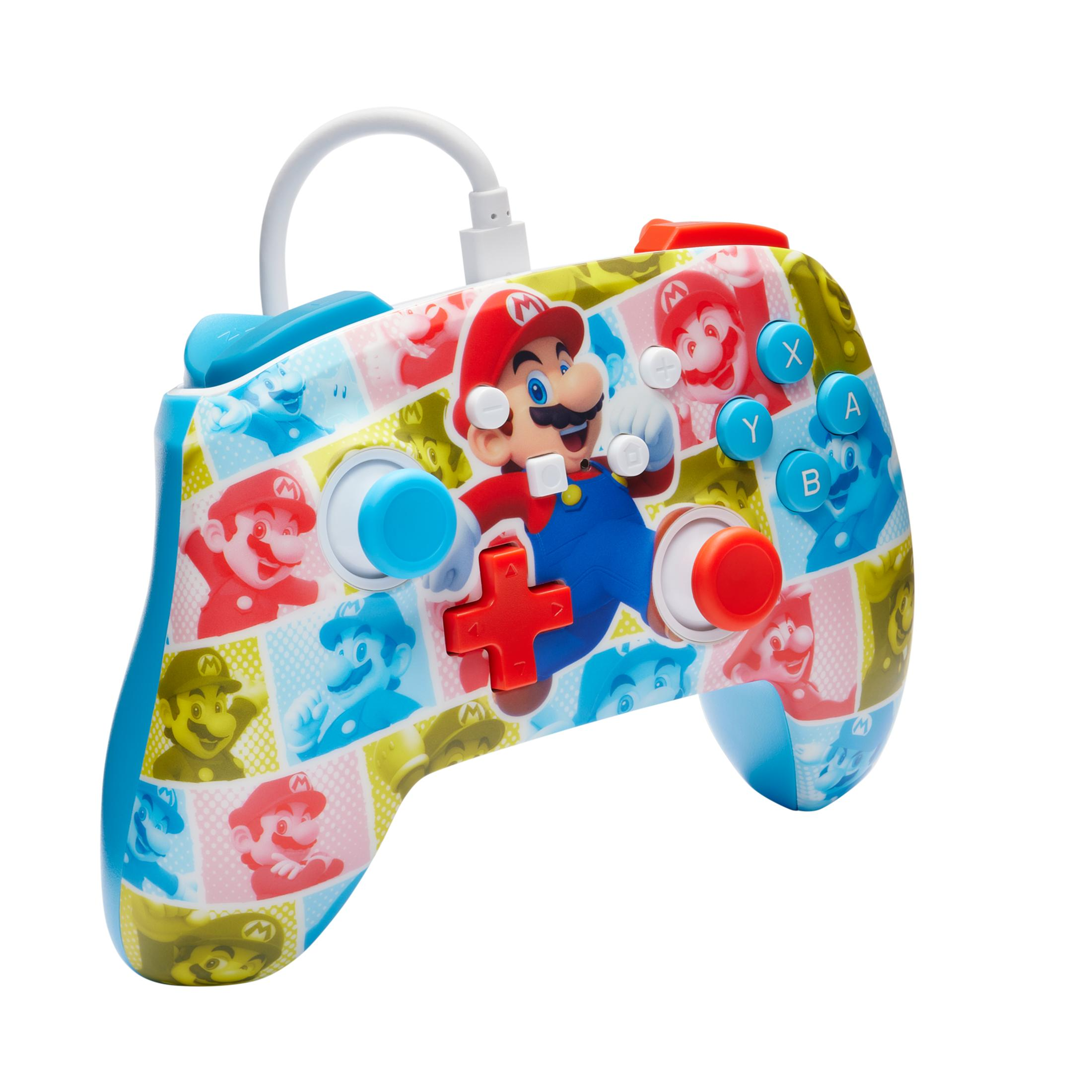 Kontroler z motywem Mario ze zdjęciami Mario i kolorowymi przyciskami. Białe tło.