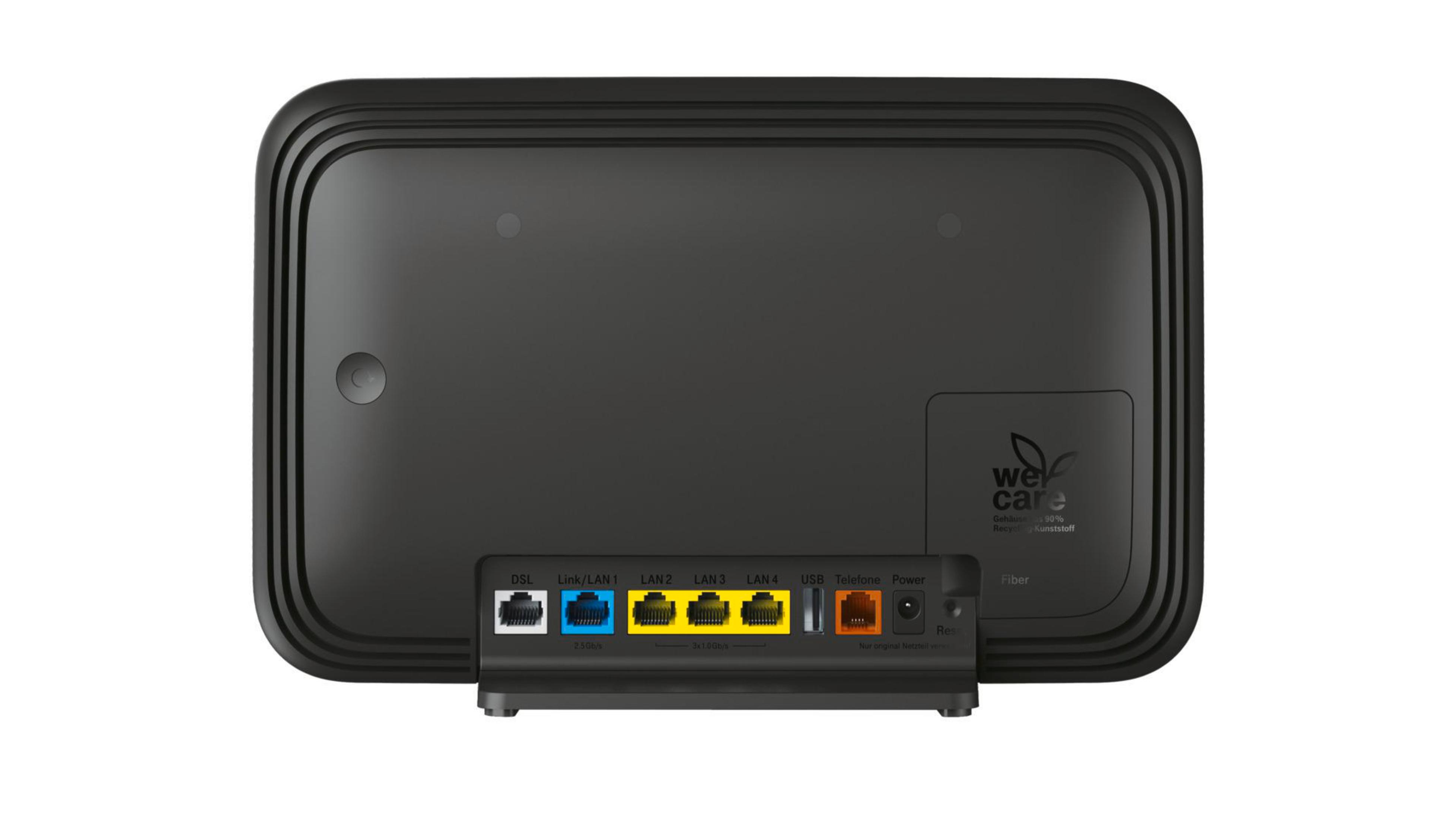Un router nero con porte di connessione. Ha un logo "we care" e la parola "Fiber" stampata su di esso.