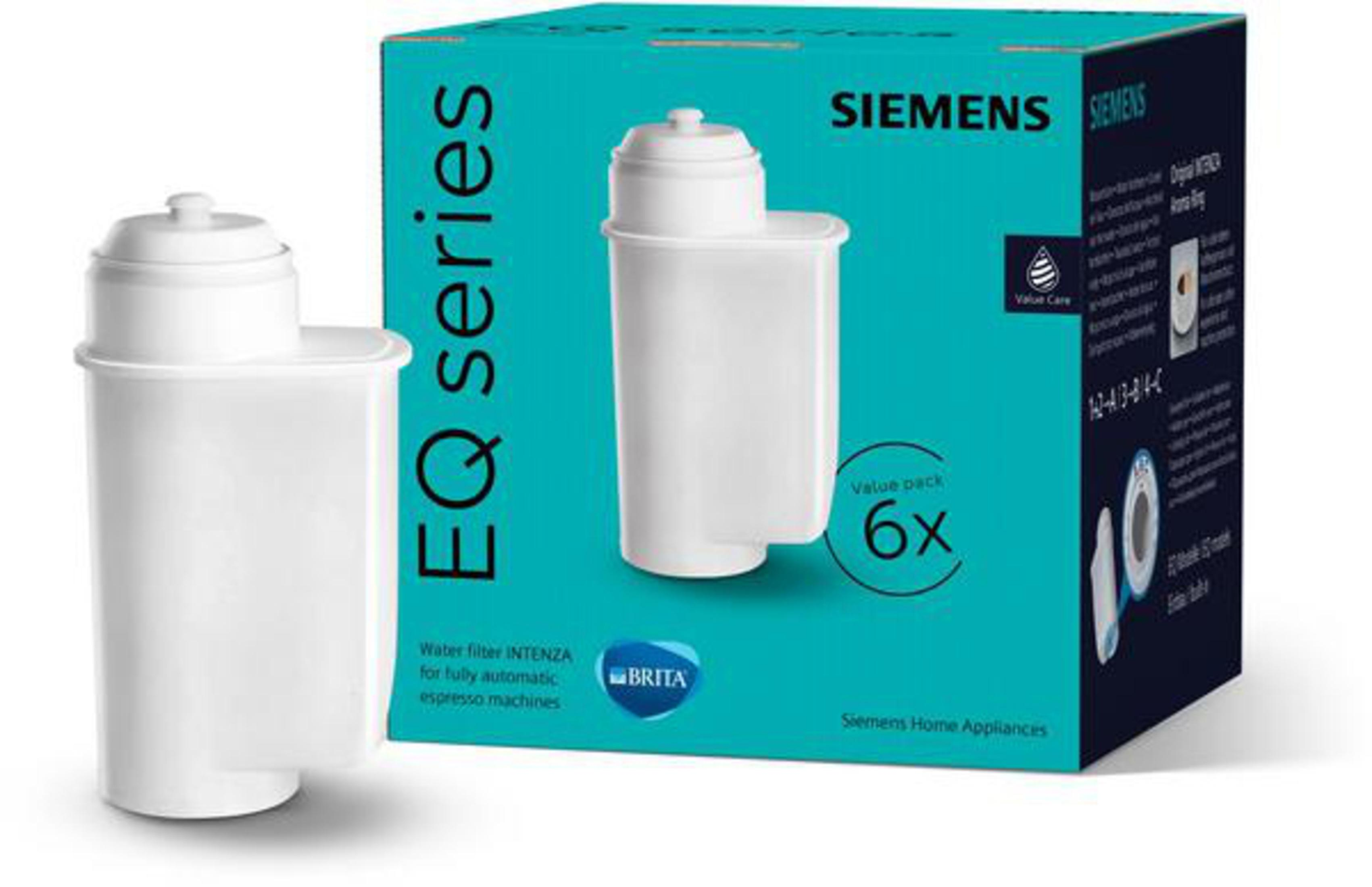 Un pacco filtro acqua Siemens serie EQ con due filtri e una scatola su sfondo bianco.