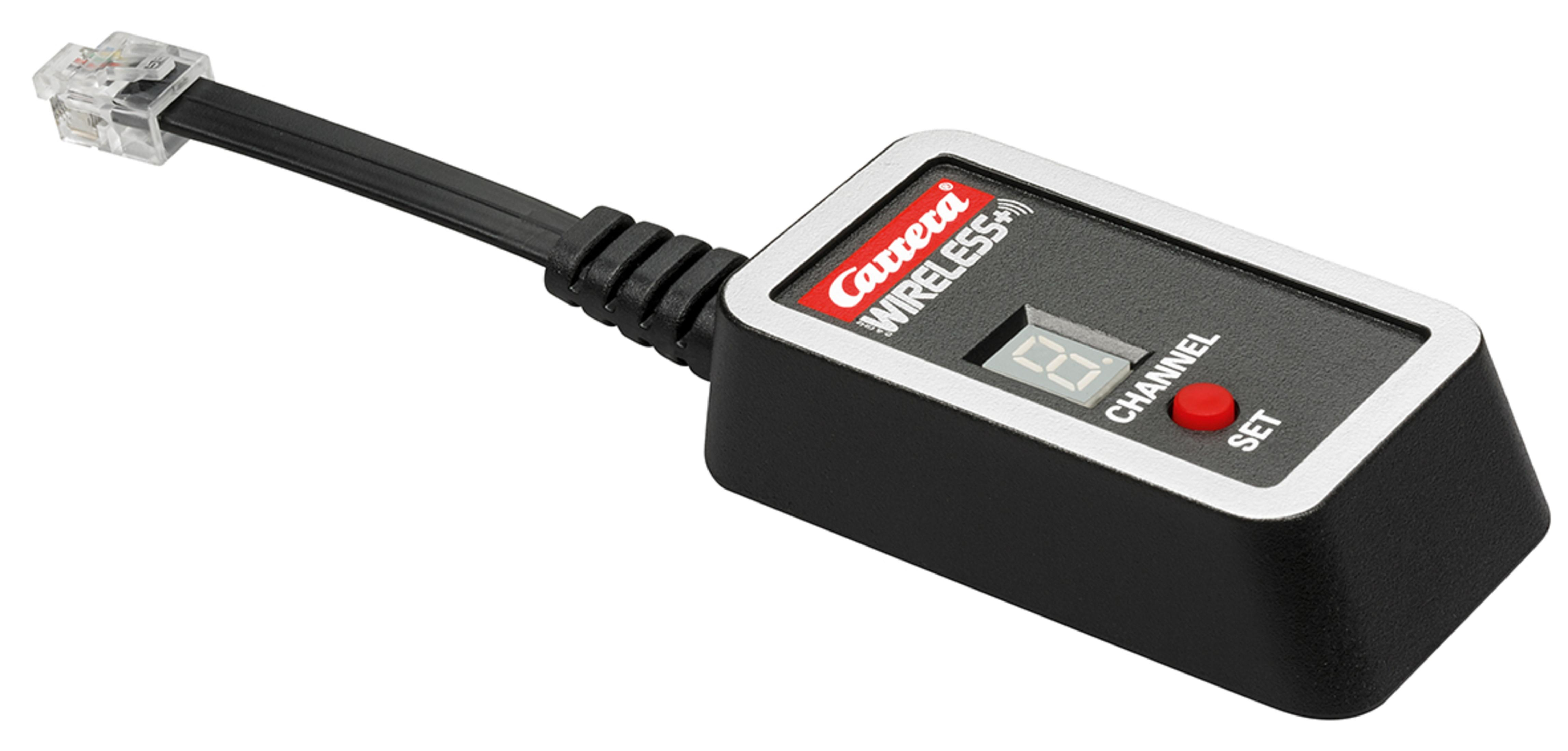 Schwarzer Carrera Wireless+ Controller mit Kabel und Stecker.