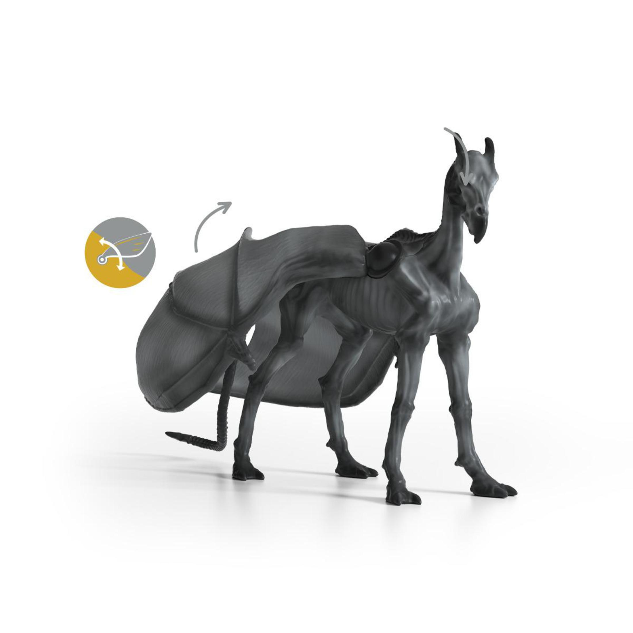 Szara istota ze skrzydłami. Ma długi ogon. Białe tło.