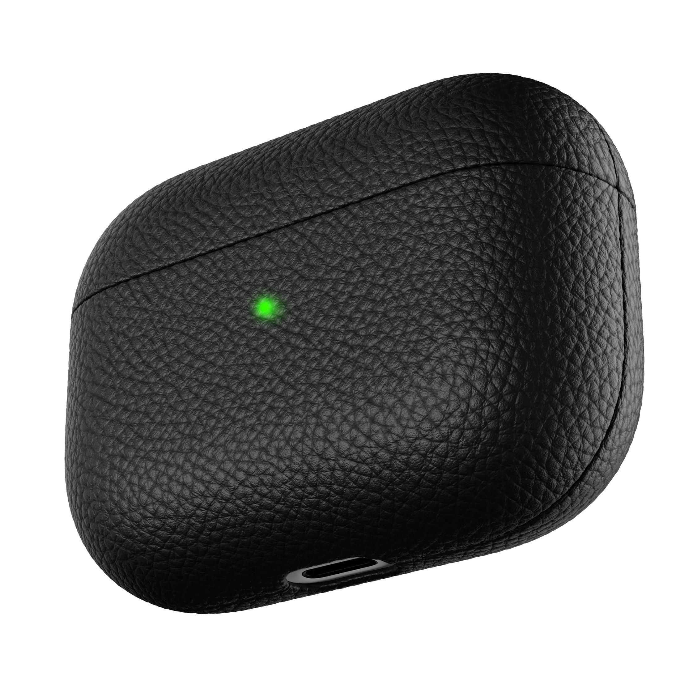 Schwarzes Leder-AirPods-Etui mit grünem Ladelicht. Strukturierte Oberfläche.
