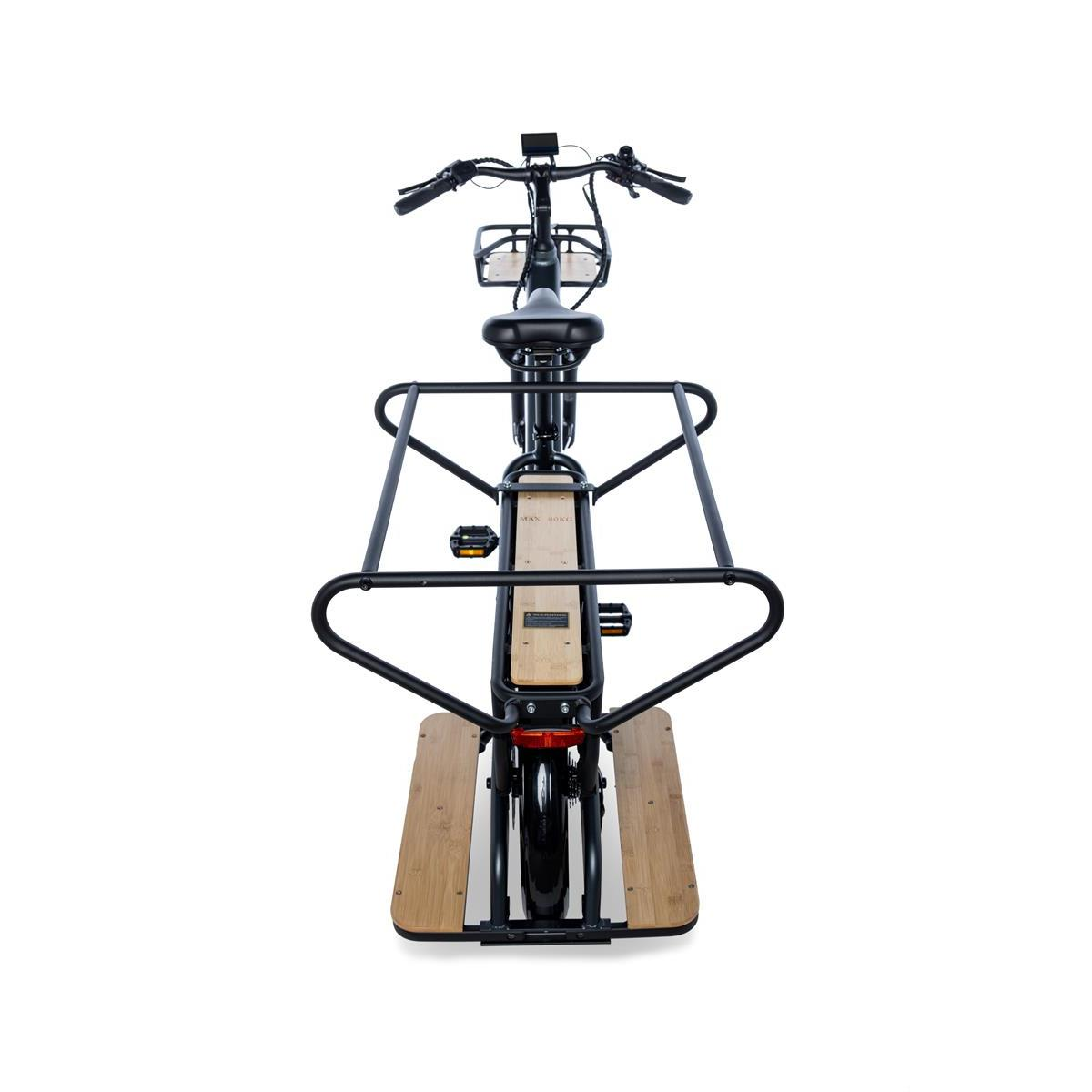 Schwarzes Cargo-E-Bike von oben, mit Holzpaneelen.
