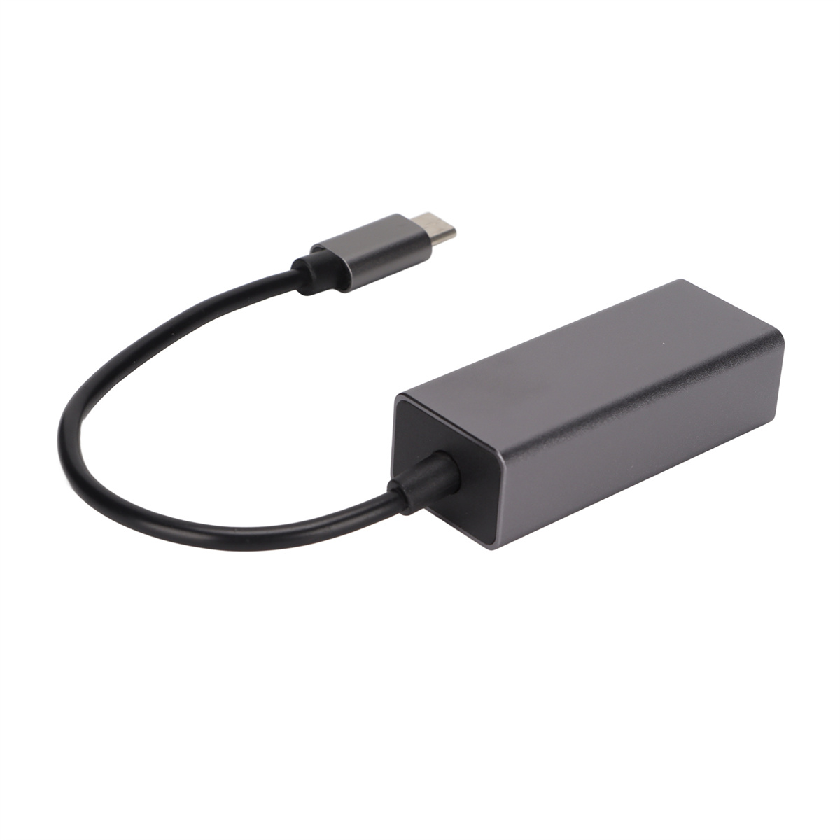 Grauer USB-C-zu-USB-Adapter mit schwarzem Kabel, schräge Ansicht.