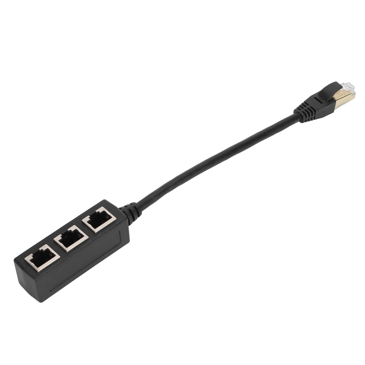 Schwarzer Netzwerk-Kabel-Splitter mit drei Anschlüssen. Weißer Hintergrund.