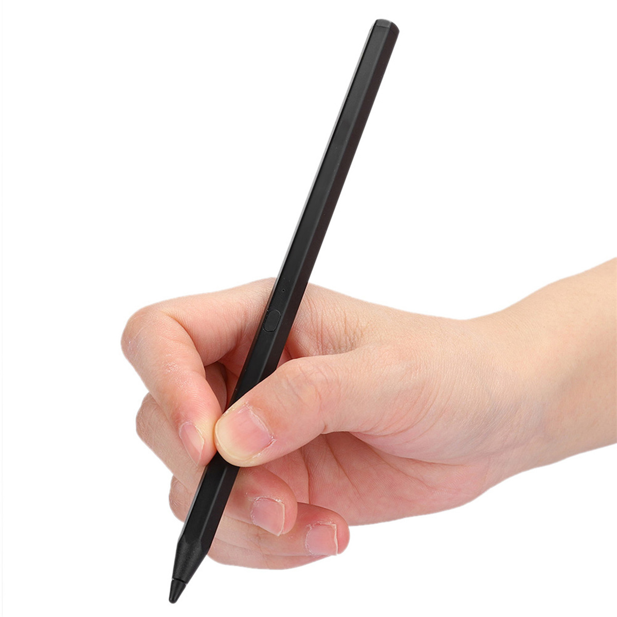 Eine Hand, die einen schwarzen Stift hält. Weißer Hintergrund.