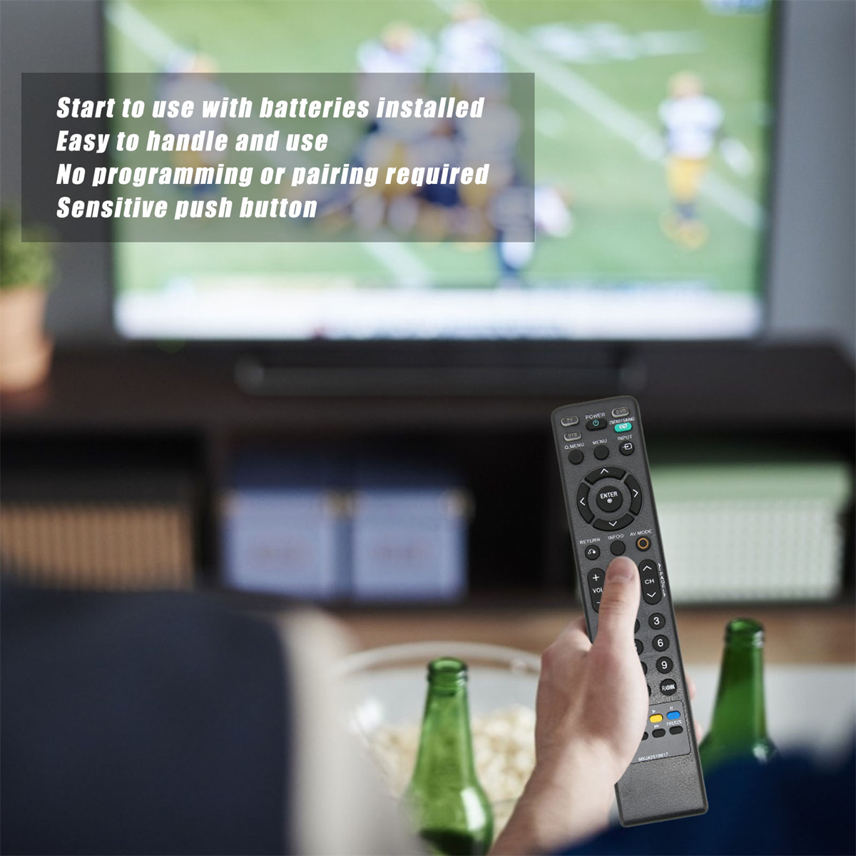 Eine Hand, die eine Fernbedienung auf einen Fernseher richtet. Text zeigt die Funktionen.