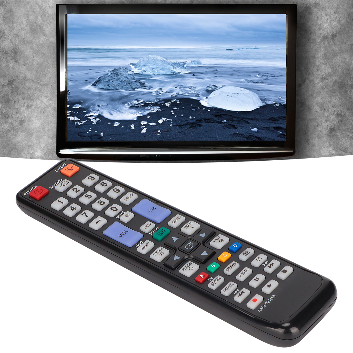 TV-Bildschirm zeigt eine Meereslandschaft und eine Fernbedienung mit vielen Knöpfen.