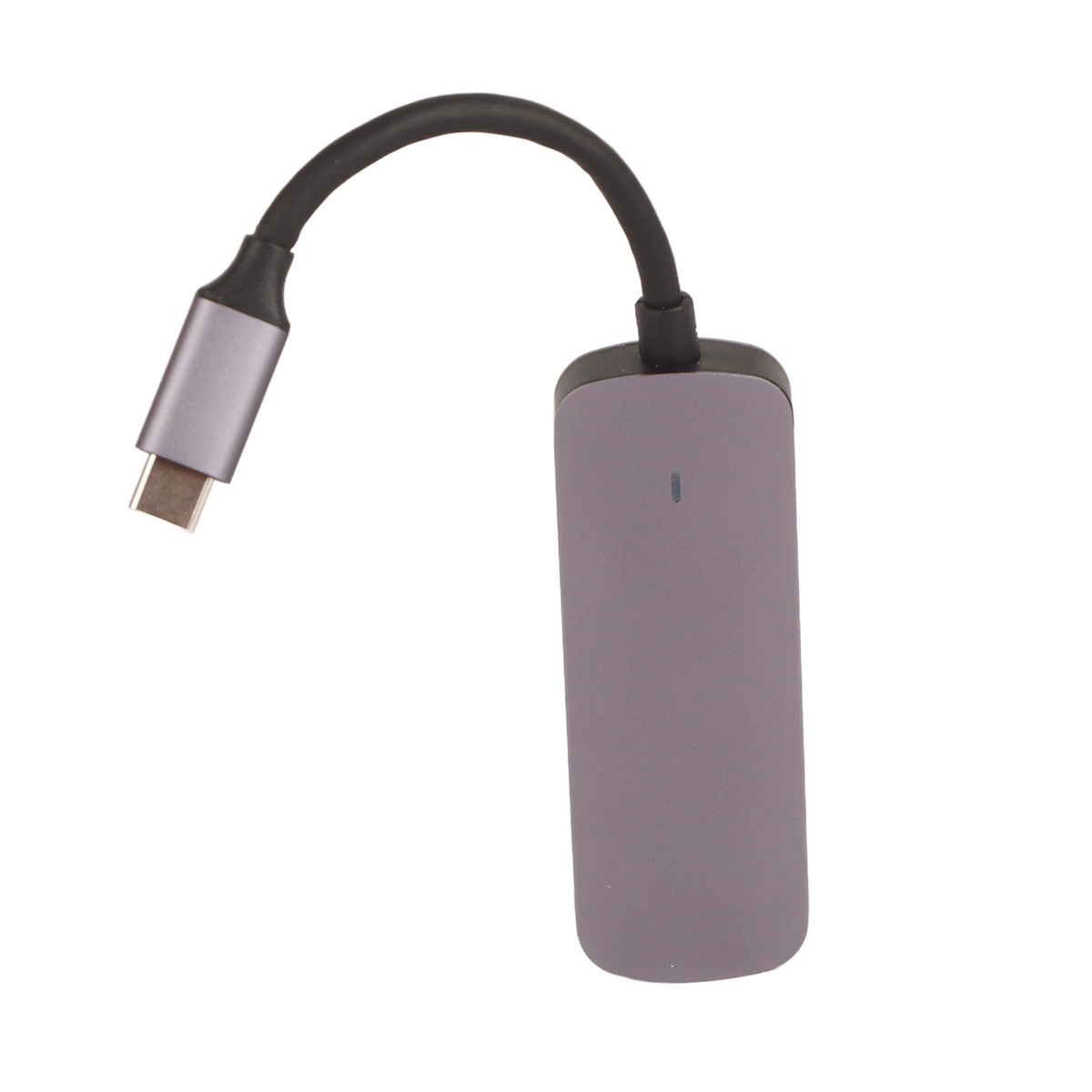 Ein grauer USB-C-zu-USB-Adapter mit schwarzem Kabel, auf weißem Hintergrund.