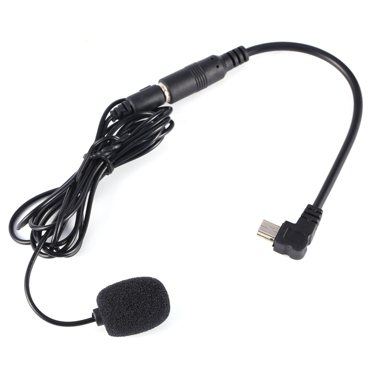 Schwarzes Mikrofon und Kabel auf weißem Hintergrund. Stecker und kleiner Mikrofonkopf.