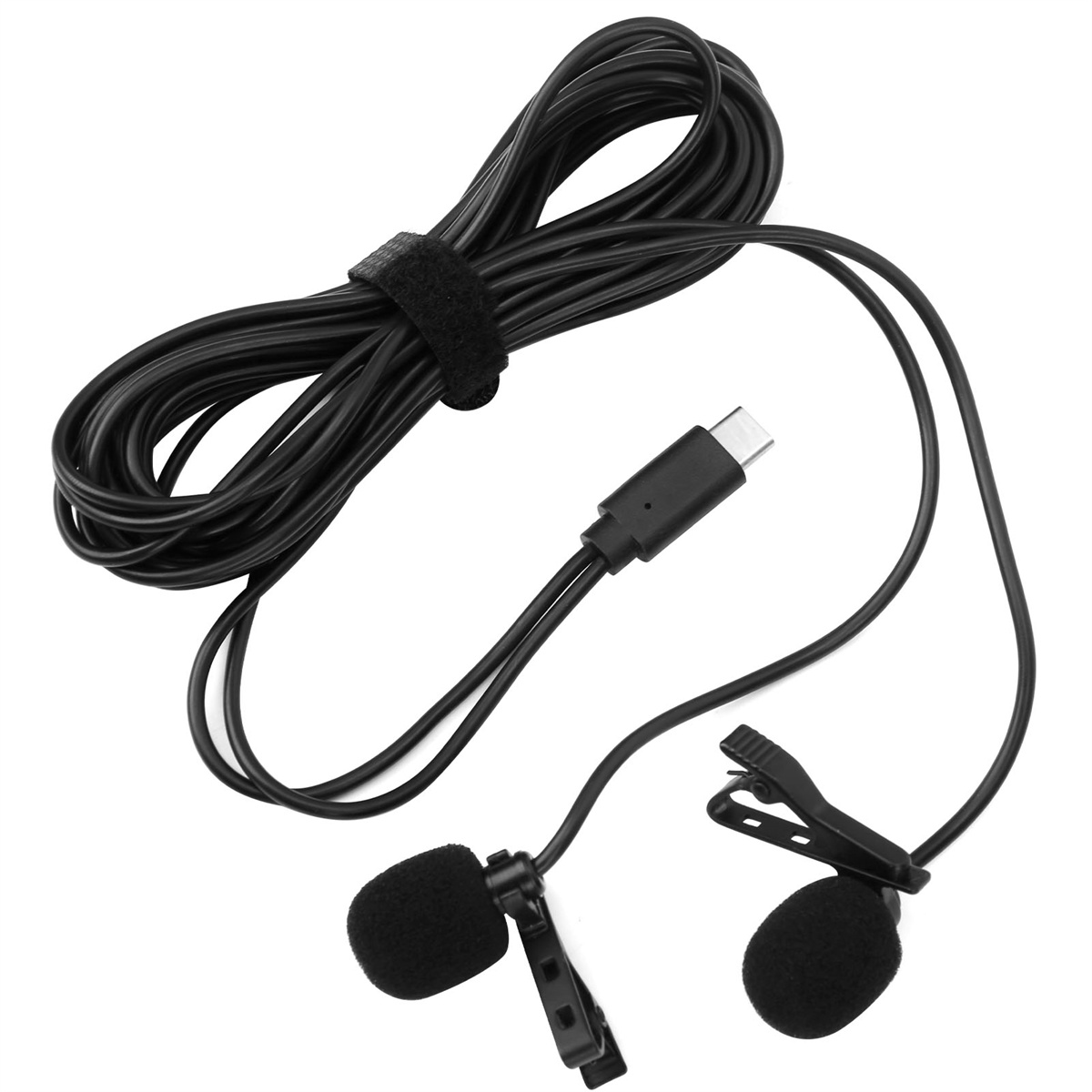 Doppeltes Ansteckmikrofon mit USB-C-Anschluss und schwarzem Kabel.