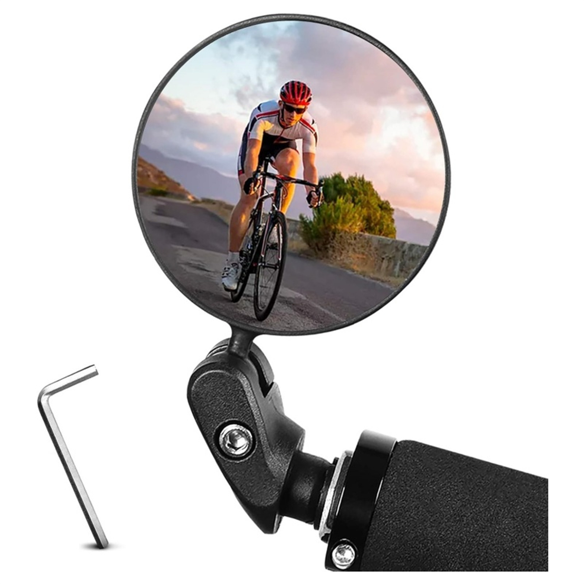 Runder Fahrradspiegel, der einen Radfahrer reflektiert. Ein Inbusschlüssel ist in der Nähe.