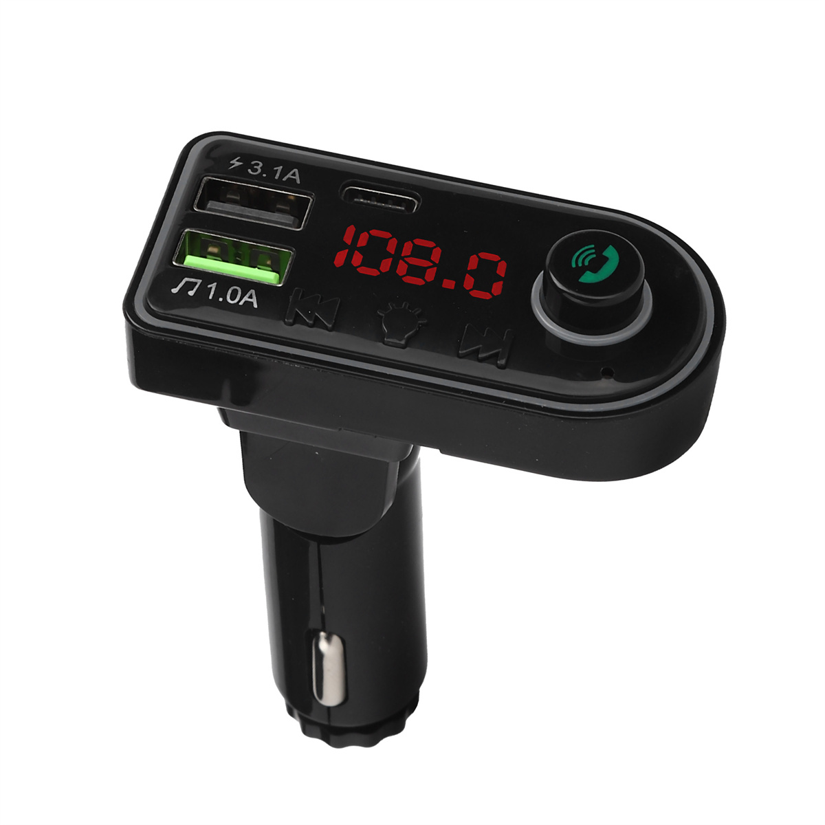 Schwarzes Autoladegerät mit USB-Anschlüssen und digitaler Anzeige der Radiofrequenz.