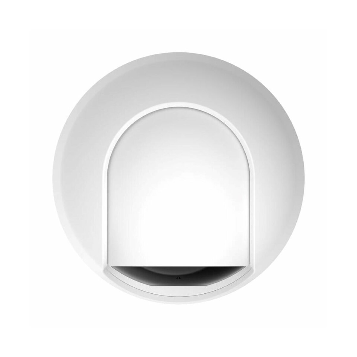 Eine weiße, runde, an der Decke montierte Leuchte. Die Leuchte hat ein gebogenes Design.