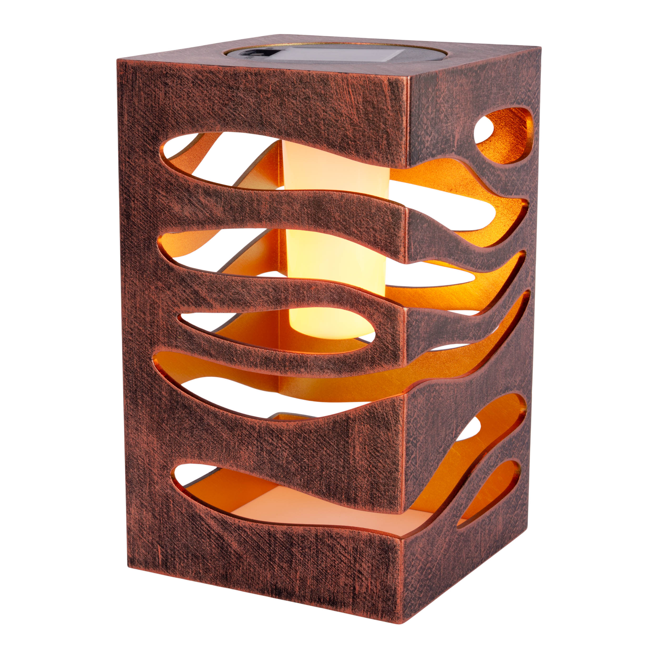 Eine braune Metalllaterne mit geometrischem Design. Sie hat eine Lichtquelle im Inneren und wird auf weißem Hintergrund gezeigt.