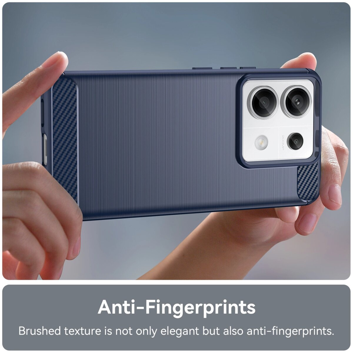 Una custodia per telefono con texture spazzolata, etichettata anti-impronte.