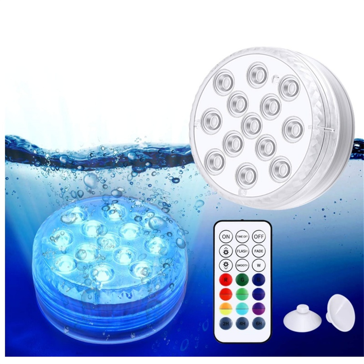 Unterwasserlichter mit Fernbedienung. Zwei Lichter im Wasser, die blaues Licht aussenden.