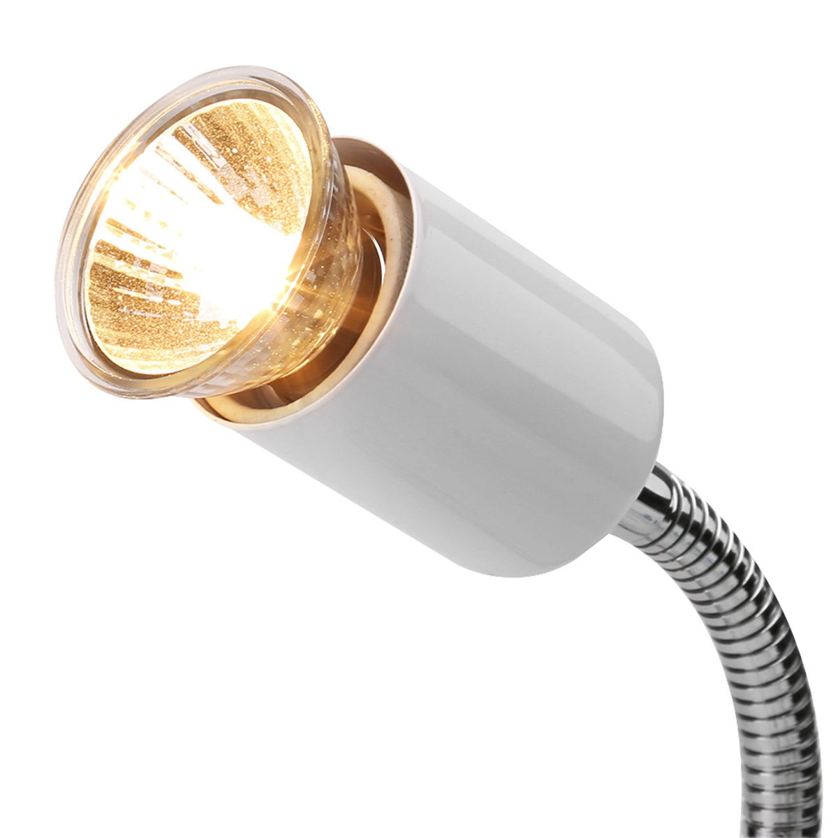 Eine weiße Lampe mit flexiblem Metallhals und einem Scheinwerfer. Die Glühbirne leuchtet und ist nach oben gerichtet.