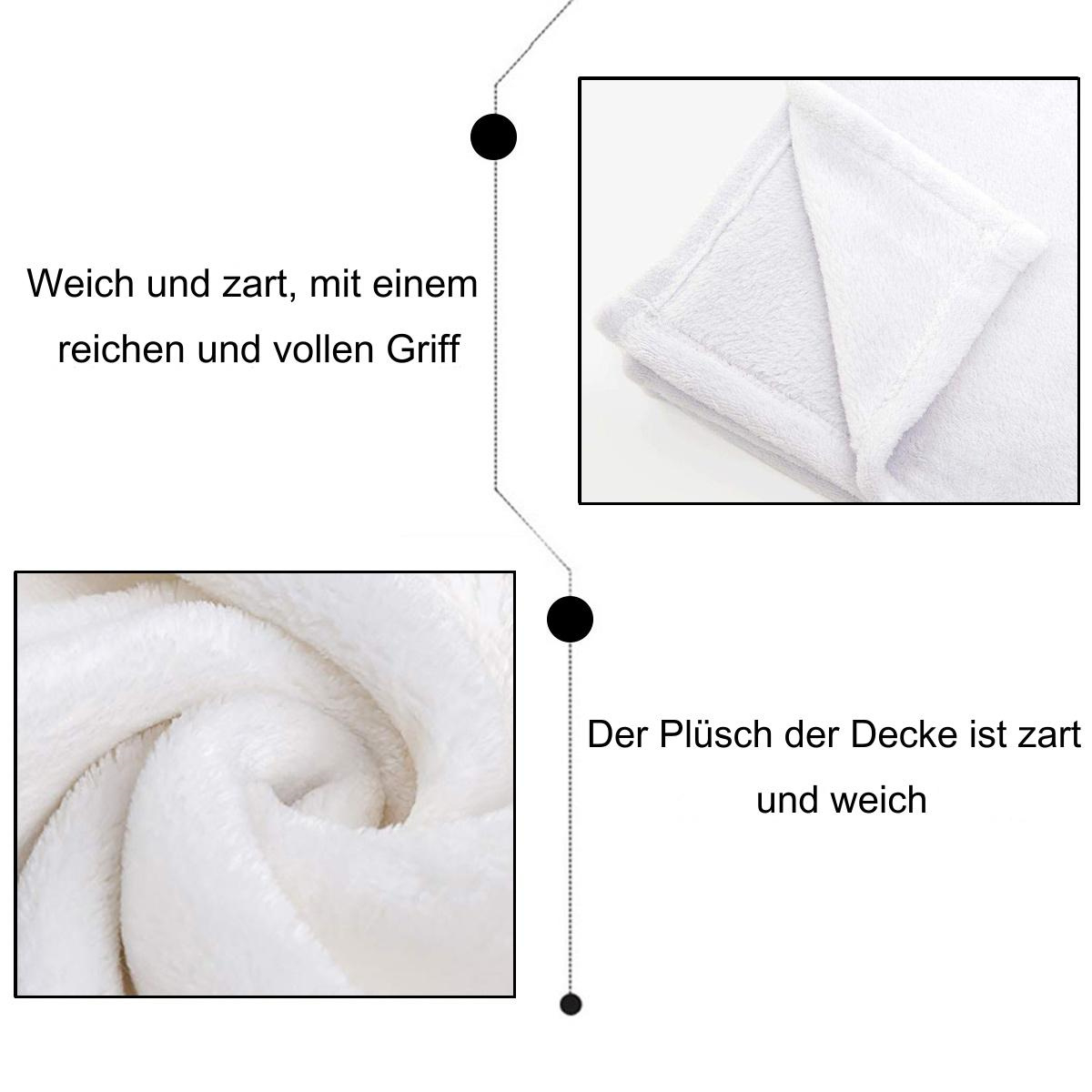 Nahaufnahmen einer weißen Decke, die ihre Textur und Weichheit zeigen.
