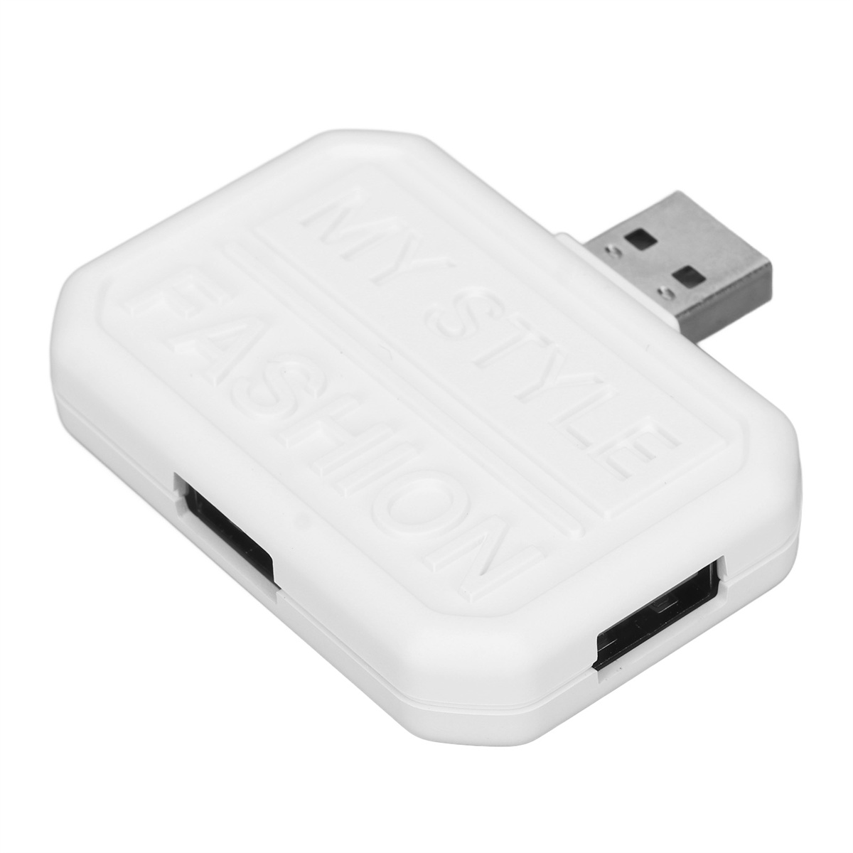 Ein weißer USB-Hub mit dem Text "MY STYLE FASHION". Er hat USB-Anschlüsse an den Seiten.