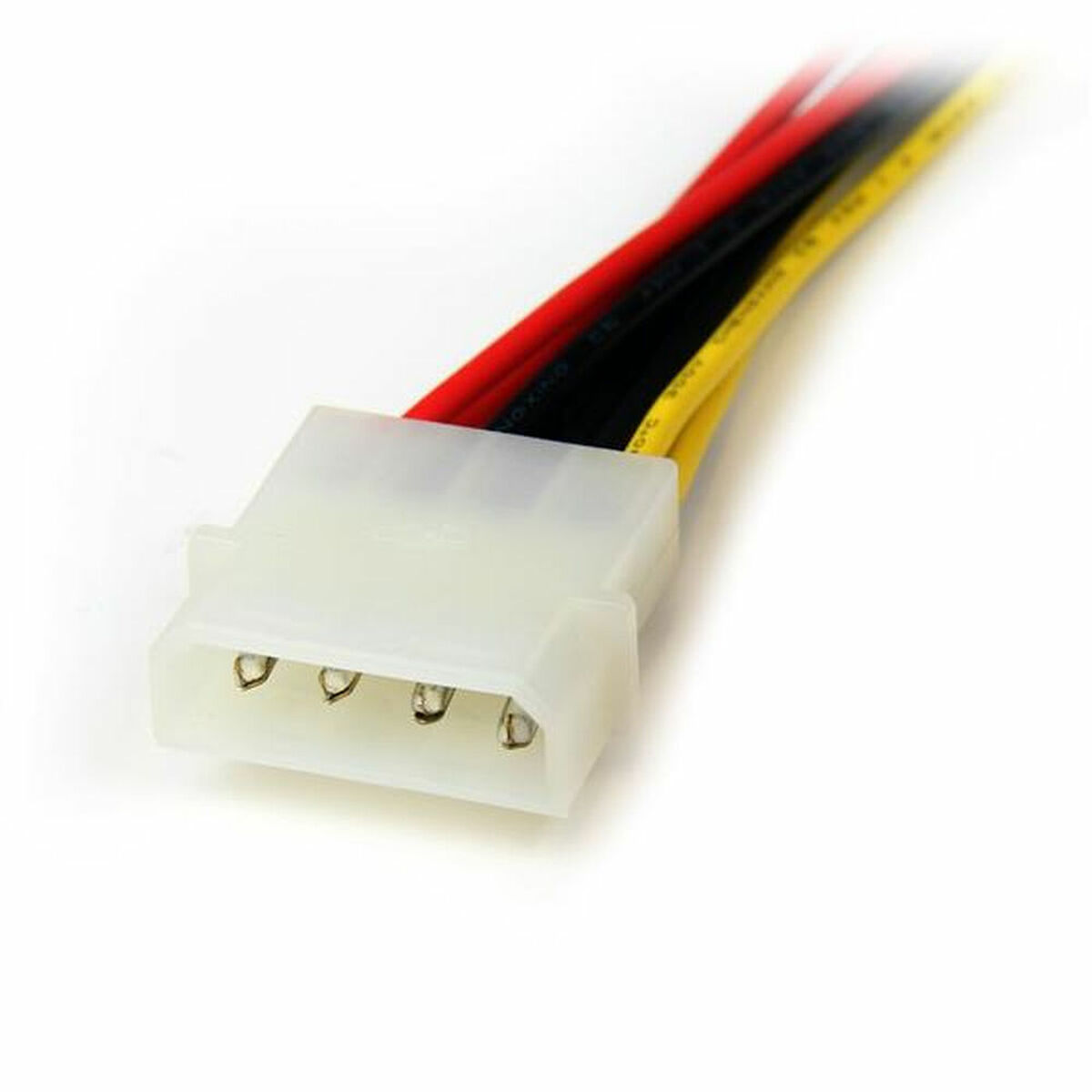 Ein weißer Kunststoff-Computer-Stromanschluss mit roten, schwarzen und gelben Drähten, die herauskommen.