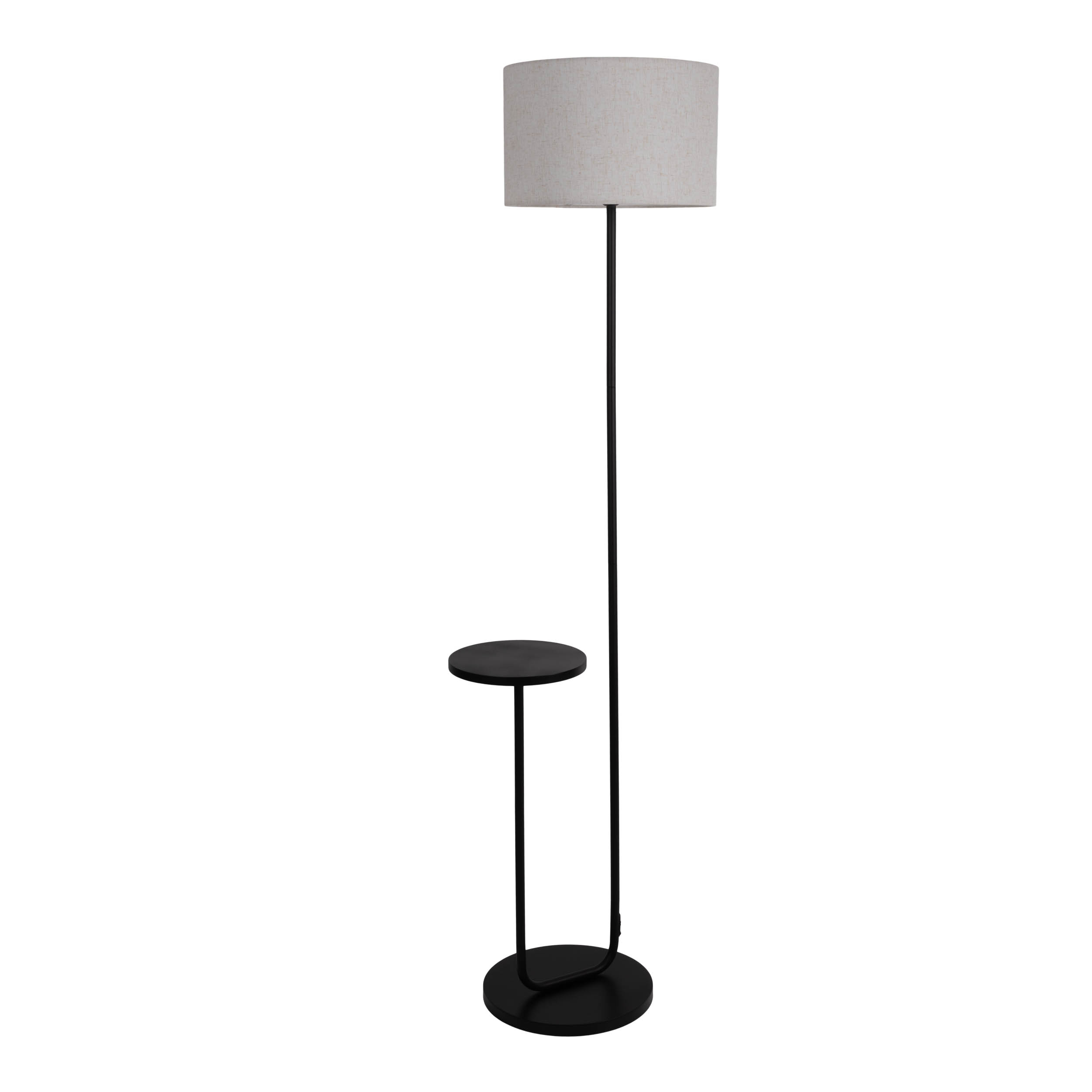 Schwarze Stehlampe mit weißem Lampenschirm und kleinem Beistelltisch am Pfosten.